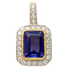 Tanzanite with Diamond Pendant set in 18K Gold Settings