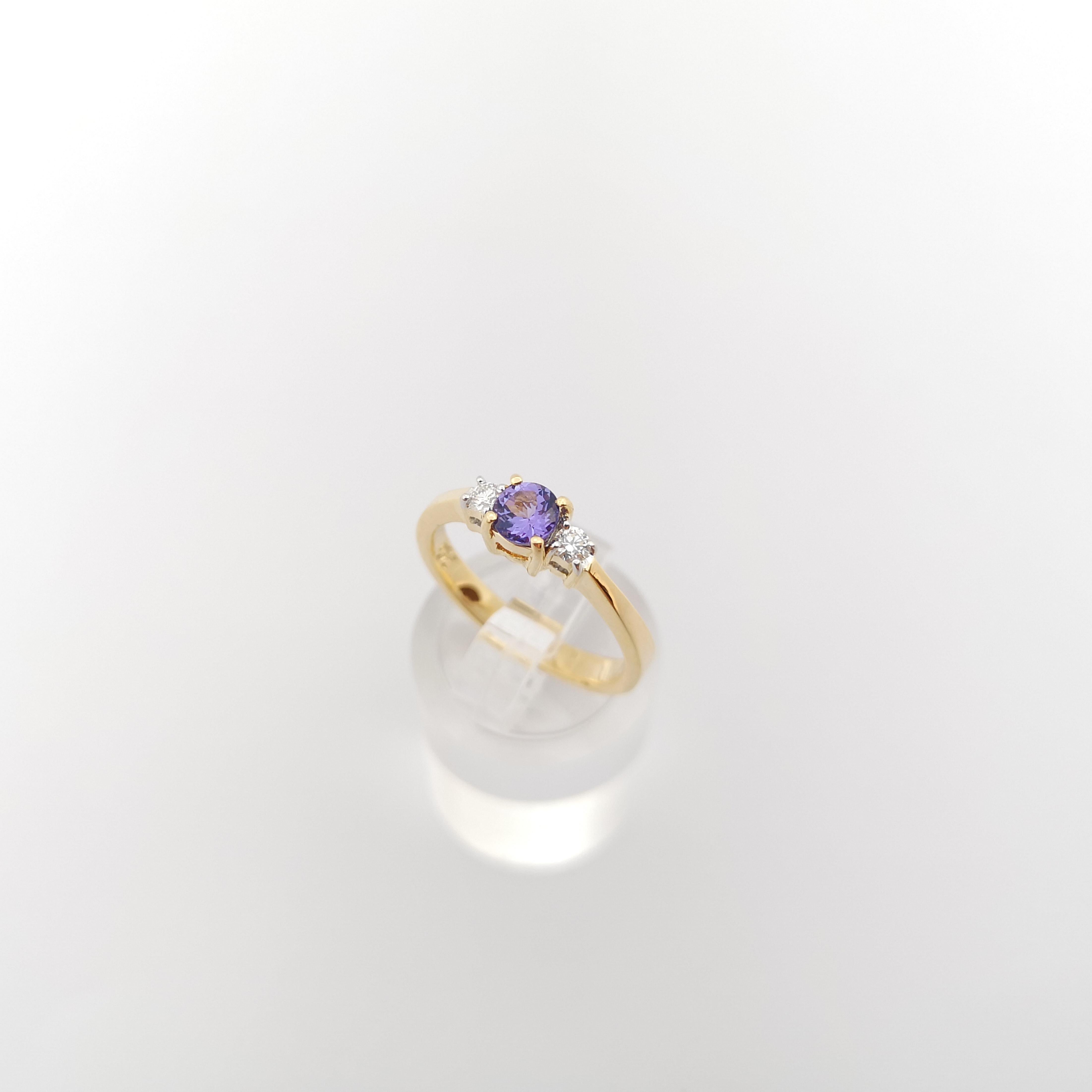 Tanzanite with Diamond Ring set in 18K Gold Settings For Sale 7