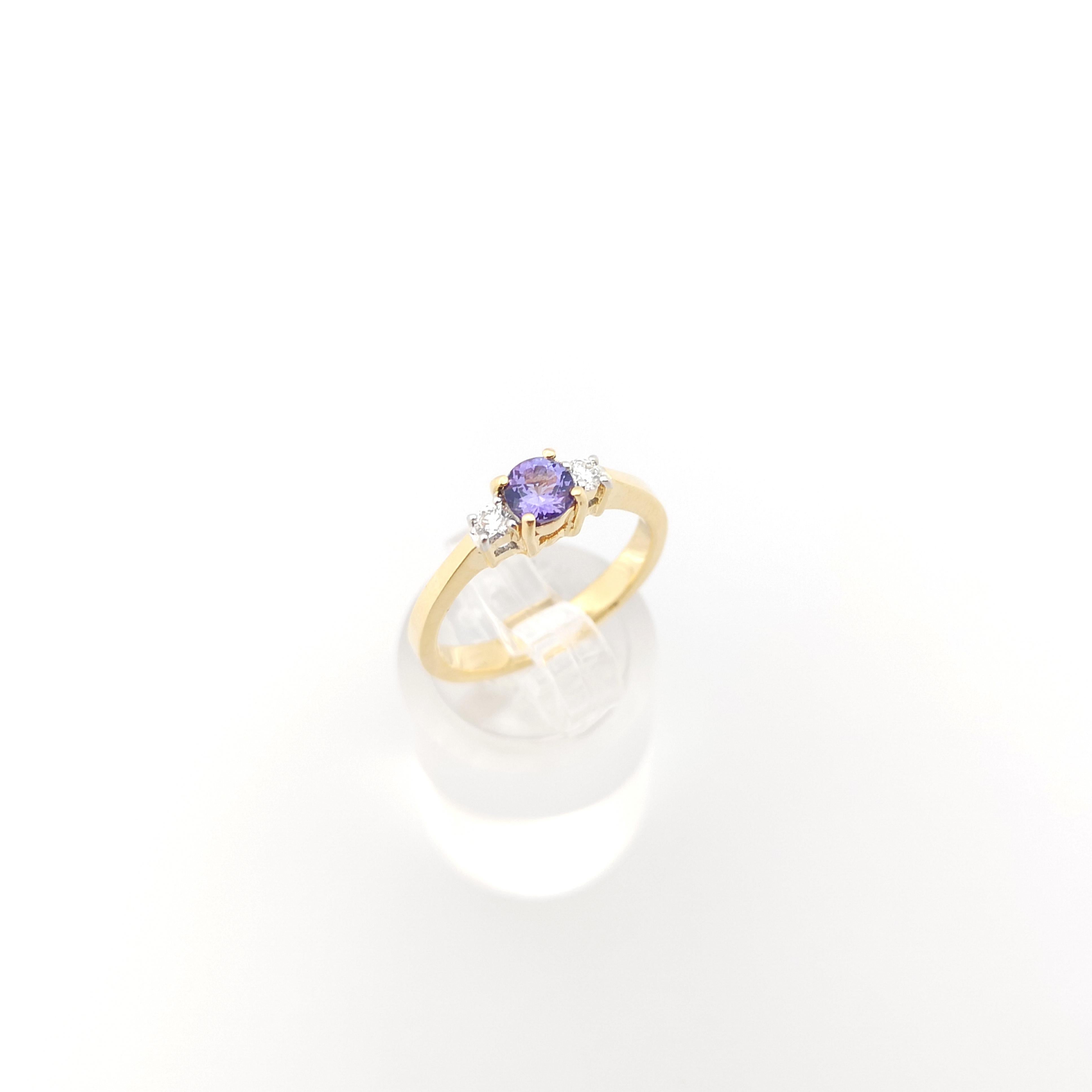 Tanzanite with Diamond Ring set in 18K Gold Settings For Sale 3