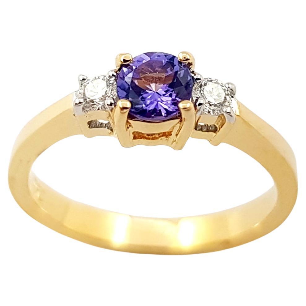 Tanzanite with Diamond Ring set in 18K Gold Settings For Sale