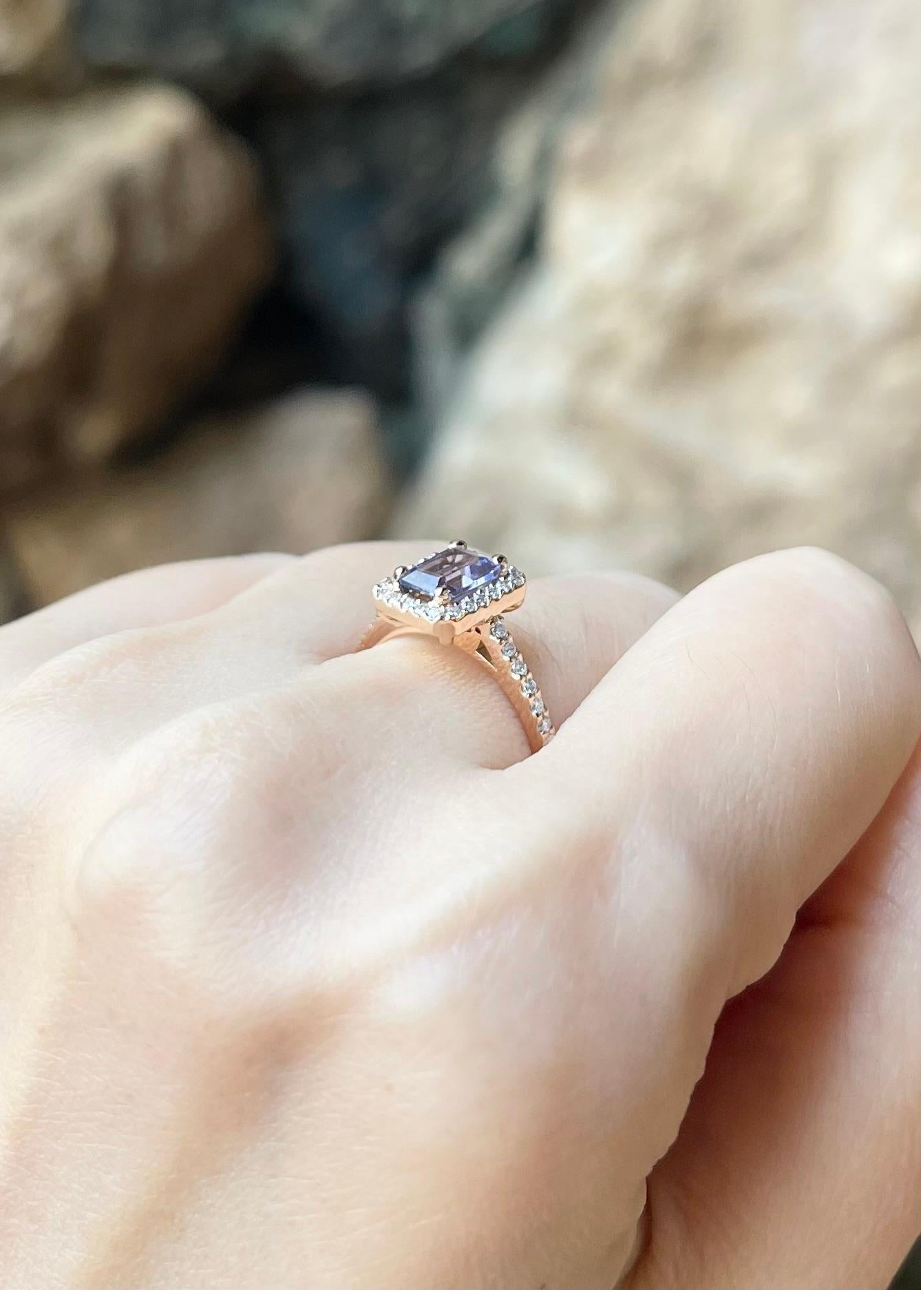 Women's Tanzanite with Diamond Ring set in 18K Rose Gold Settings For Sale