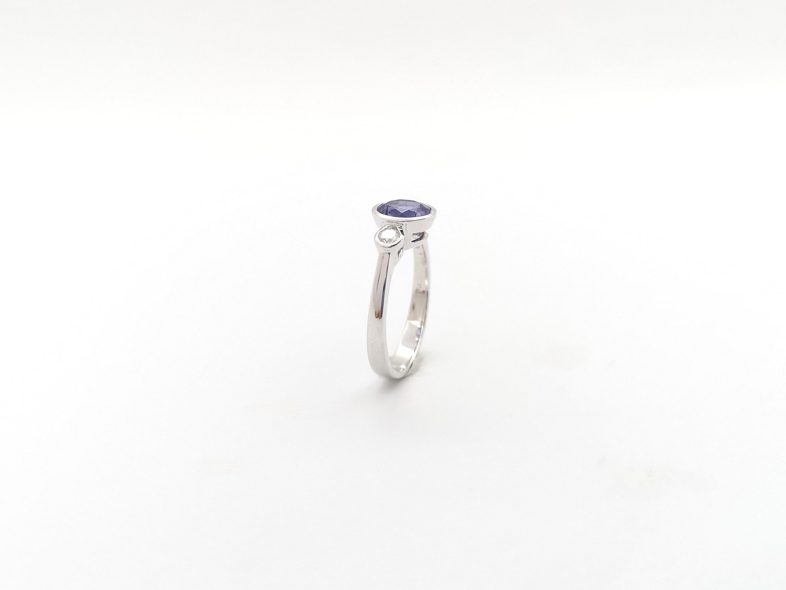 Tanzanite with Diamond Ring set in 18K White Gold Setting For Sale 4