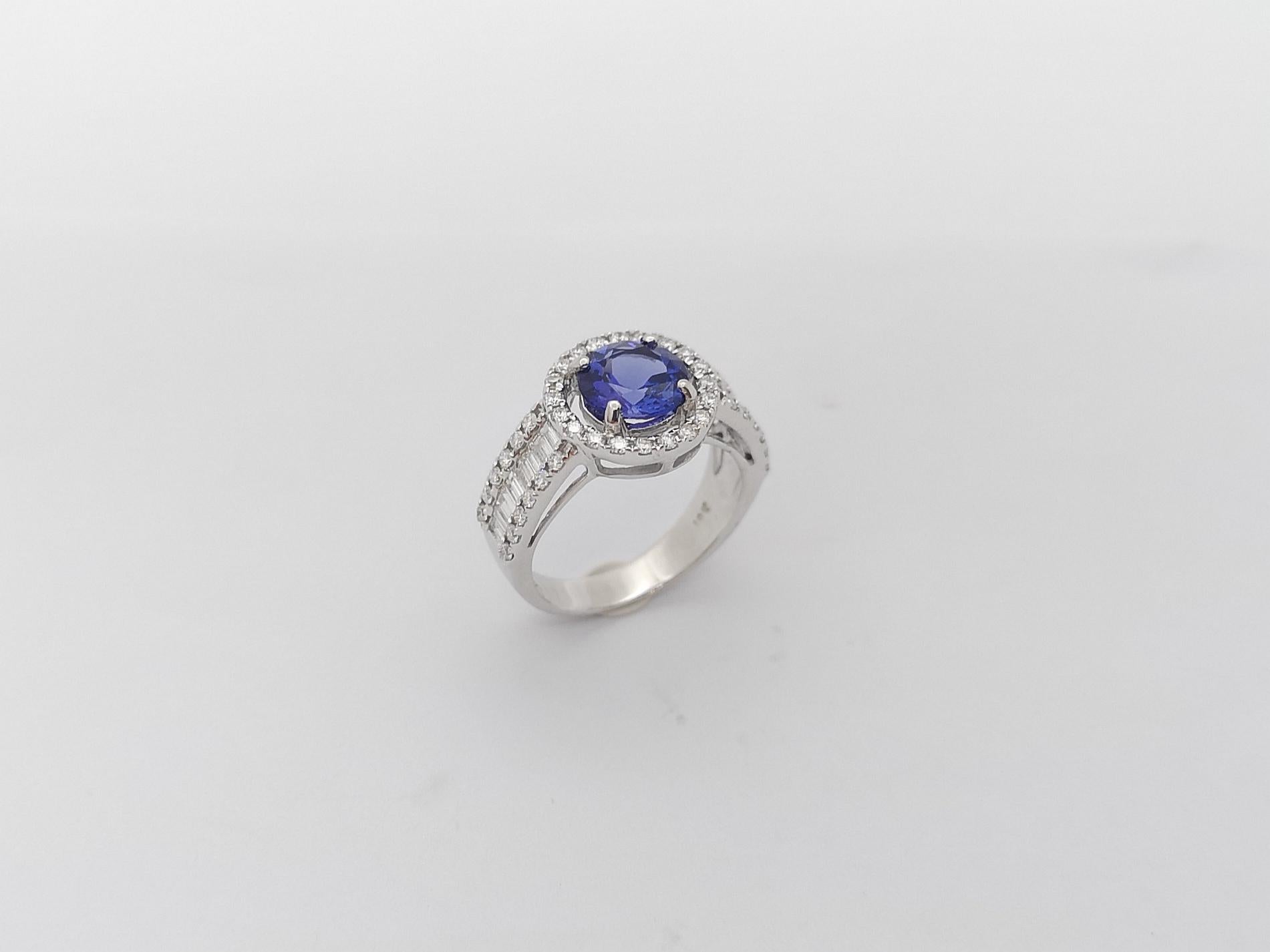 Tanzanite with Diamond Ring Set in 18K White Gold Setting For Sale 6