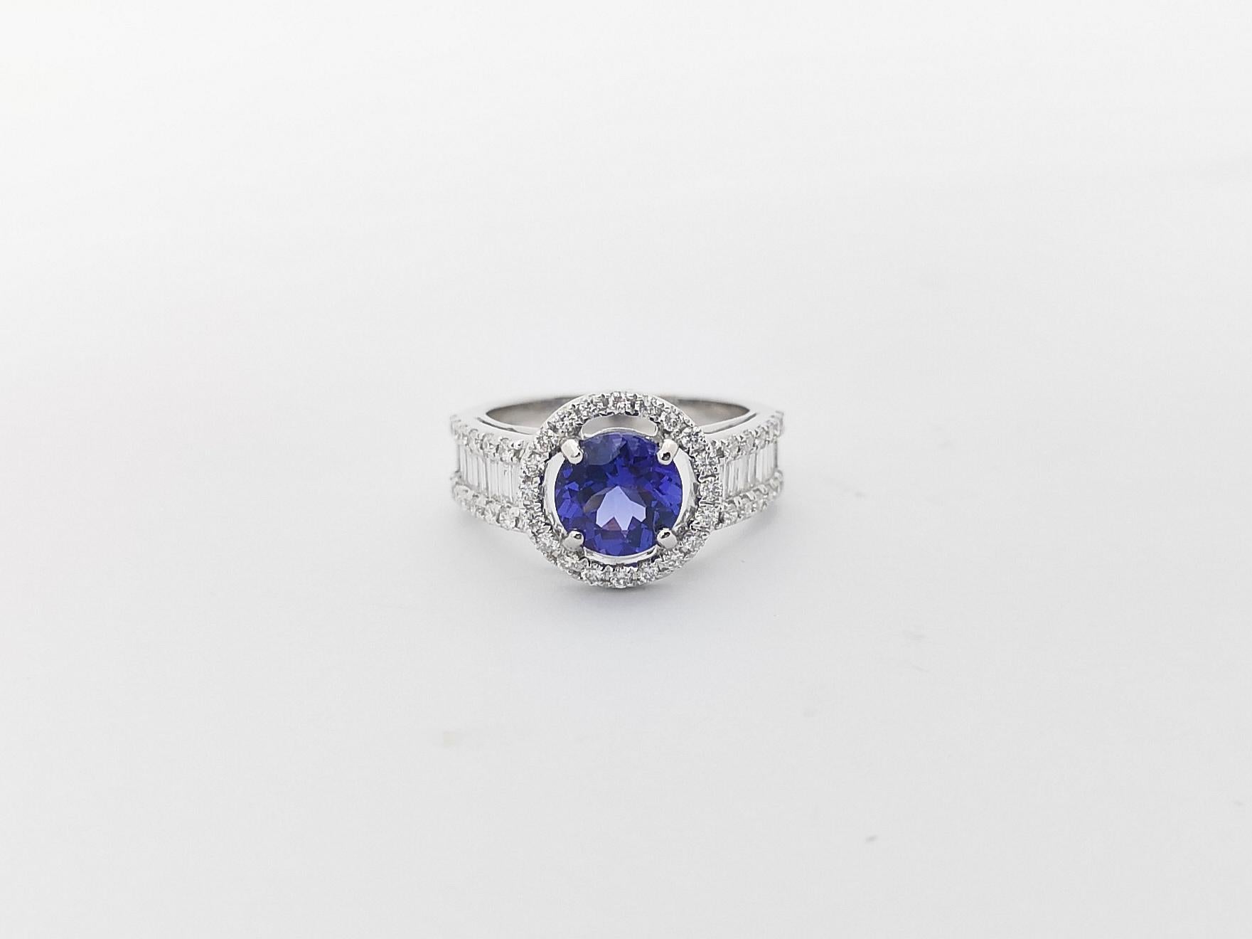 Women's Tanzanite with Diamond Ring Set in 18K White Gold Setting For Sale