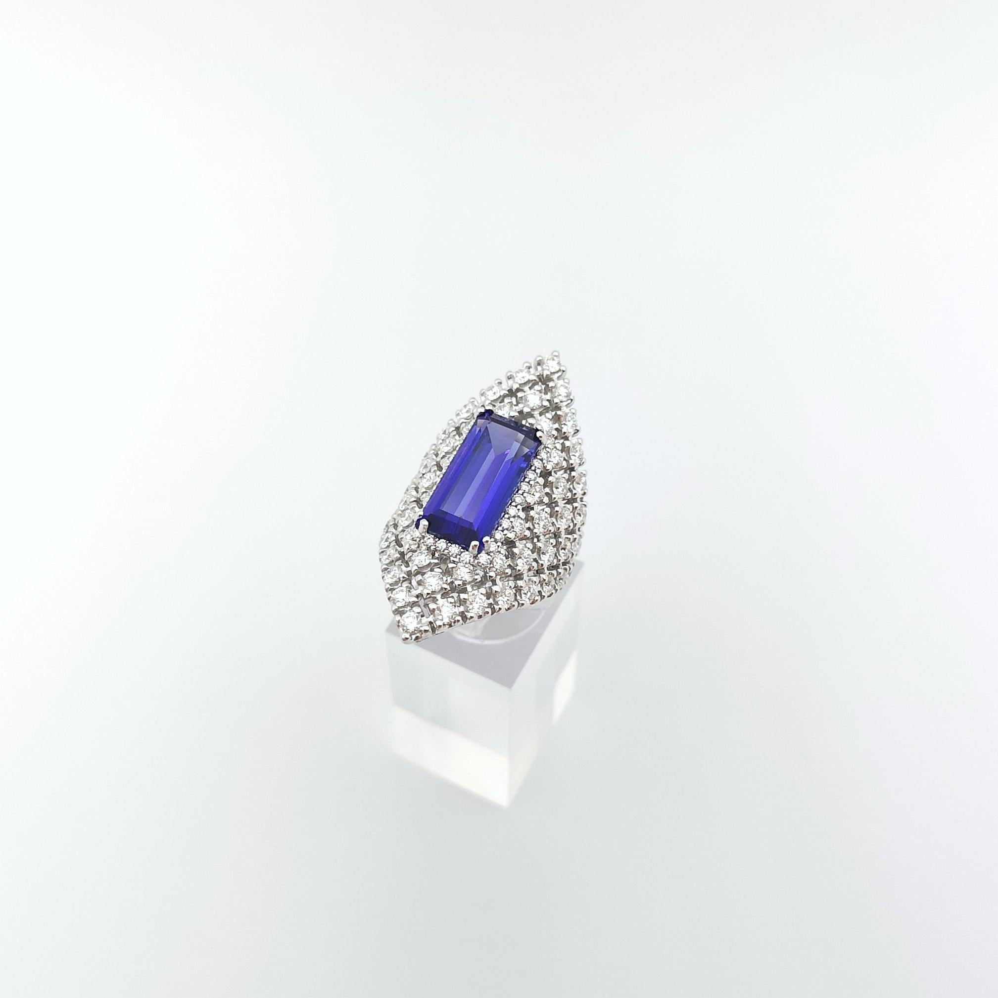 Tanzanite with Diamond Ring set in 18K White Gold Settings For Sale 7