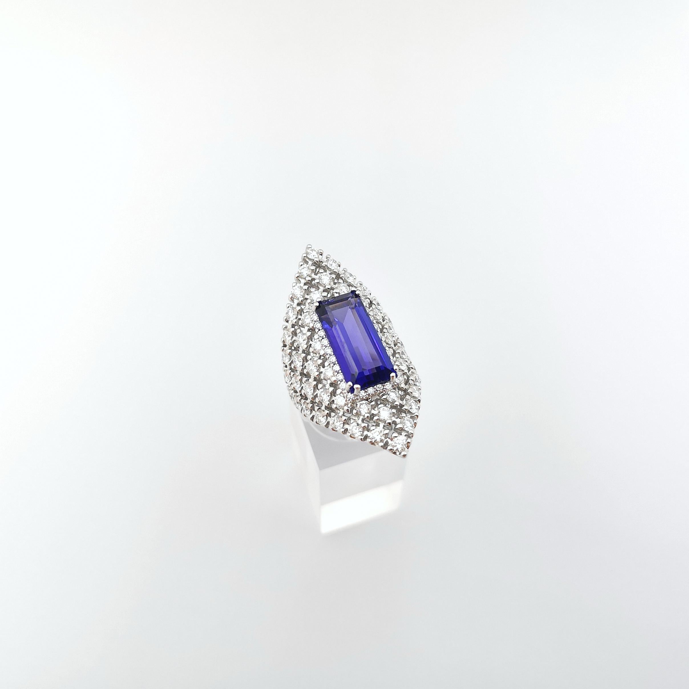 Tanzanite with Diamond Ring set in 18K White Gold Settings For Sale 8