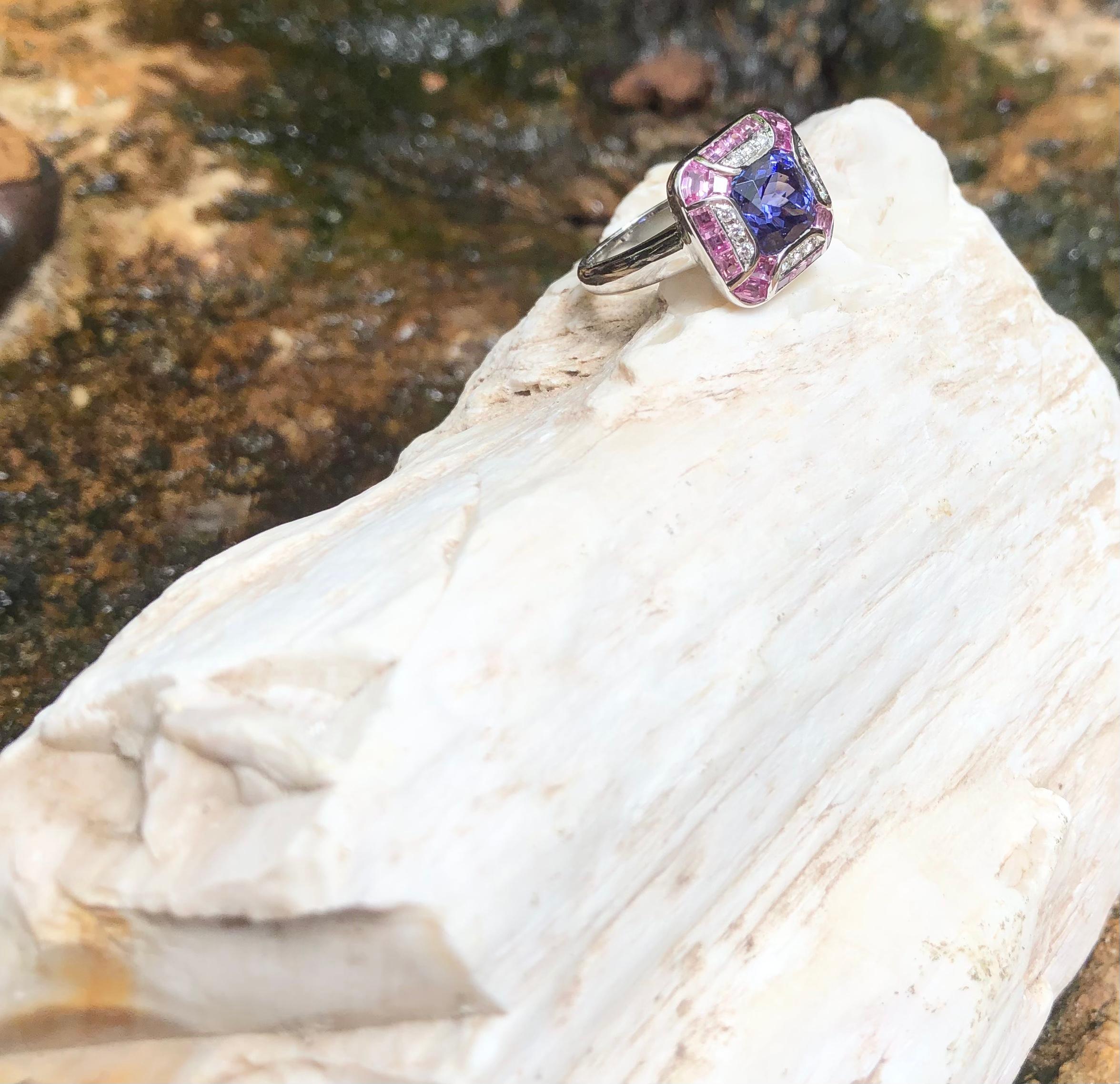 Tanzanite with Pink Sapphire and Diamond Ring Set in 18 Karat White Gold Setting For Sale 10