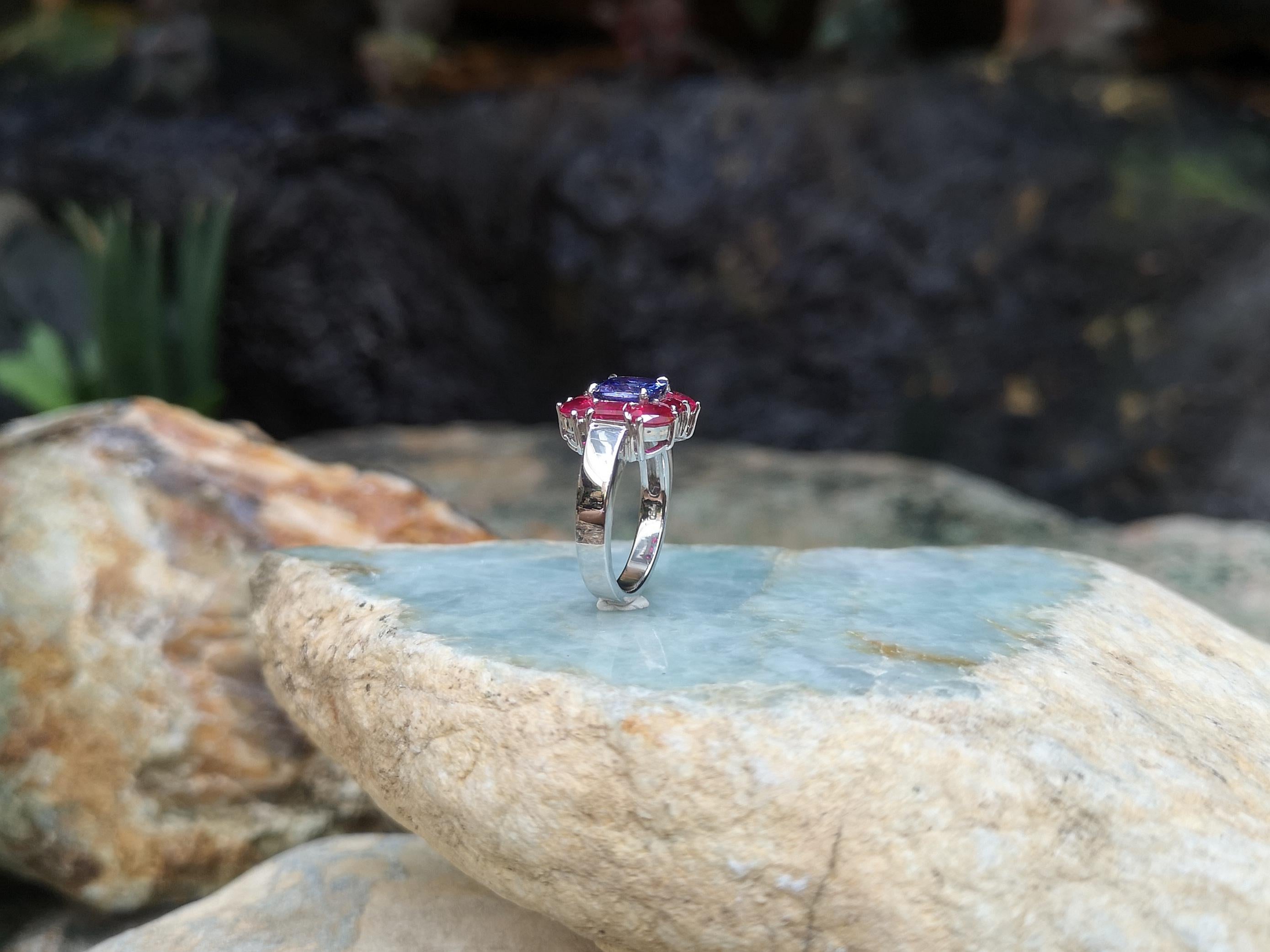 Tanzanite with Ruby Ring Set in 18 Karat White Gold Settings For Sale 3