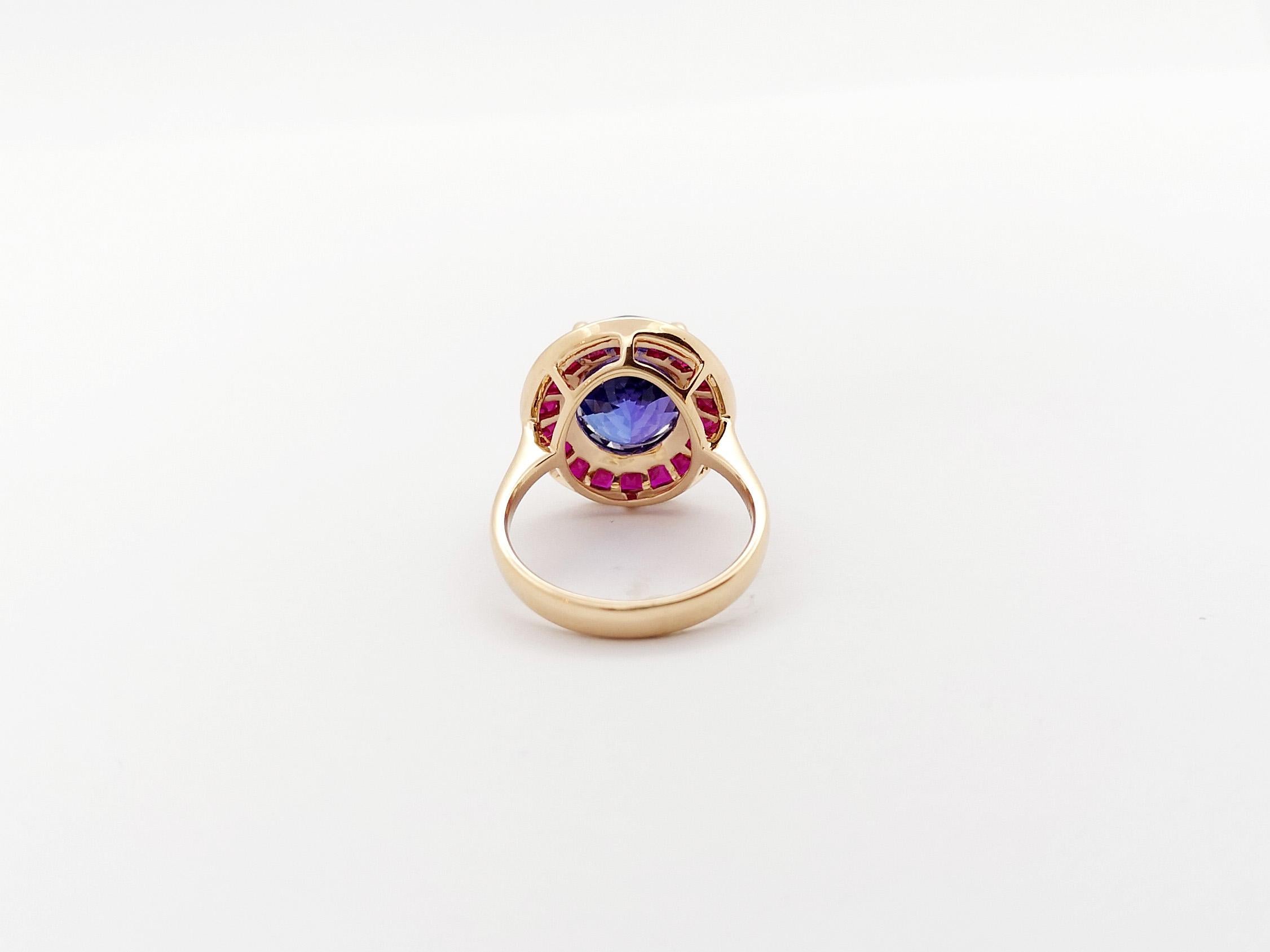 Tanzanite with Ruby Ring set in 18K Rose Gold Settings For Sale 4