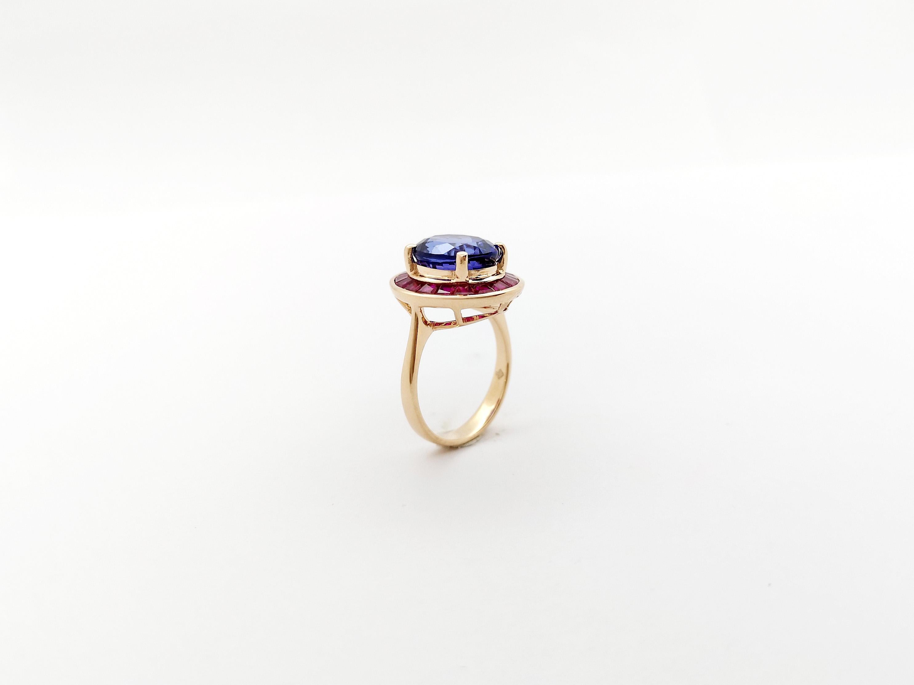 Tanzanite with Ruby Ring set in 18K Rose Gold Settings For Sale 8
