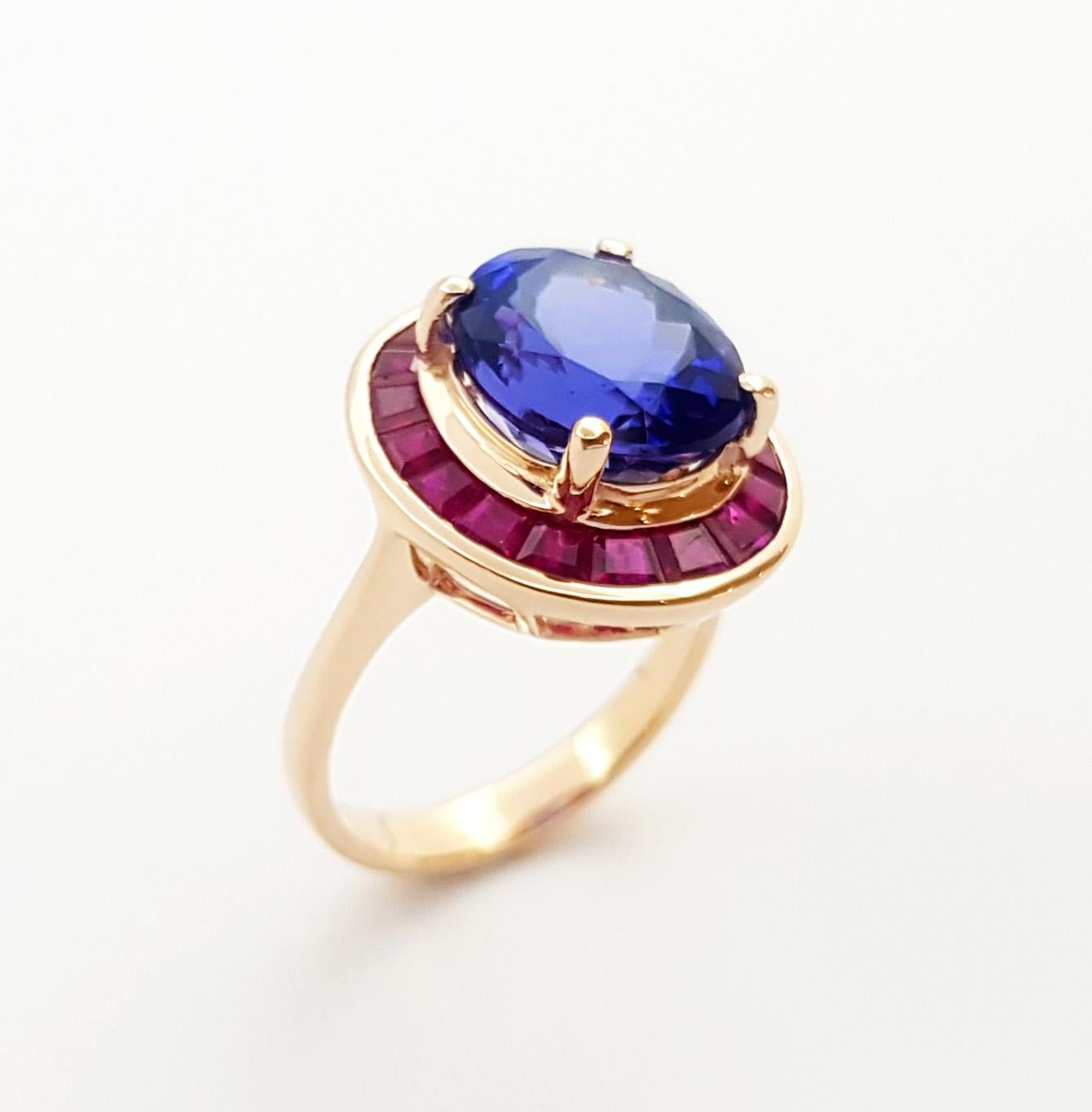 Women's Tanzanite with Ruby Ring set in 18K Rose Gold Settings For Sale