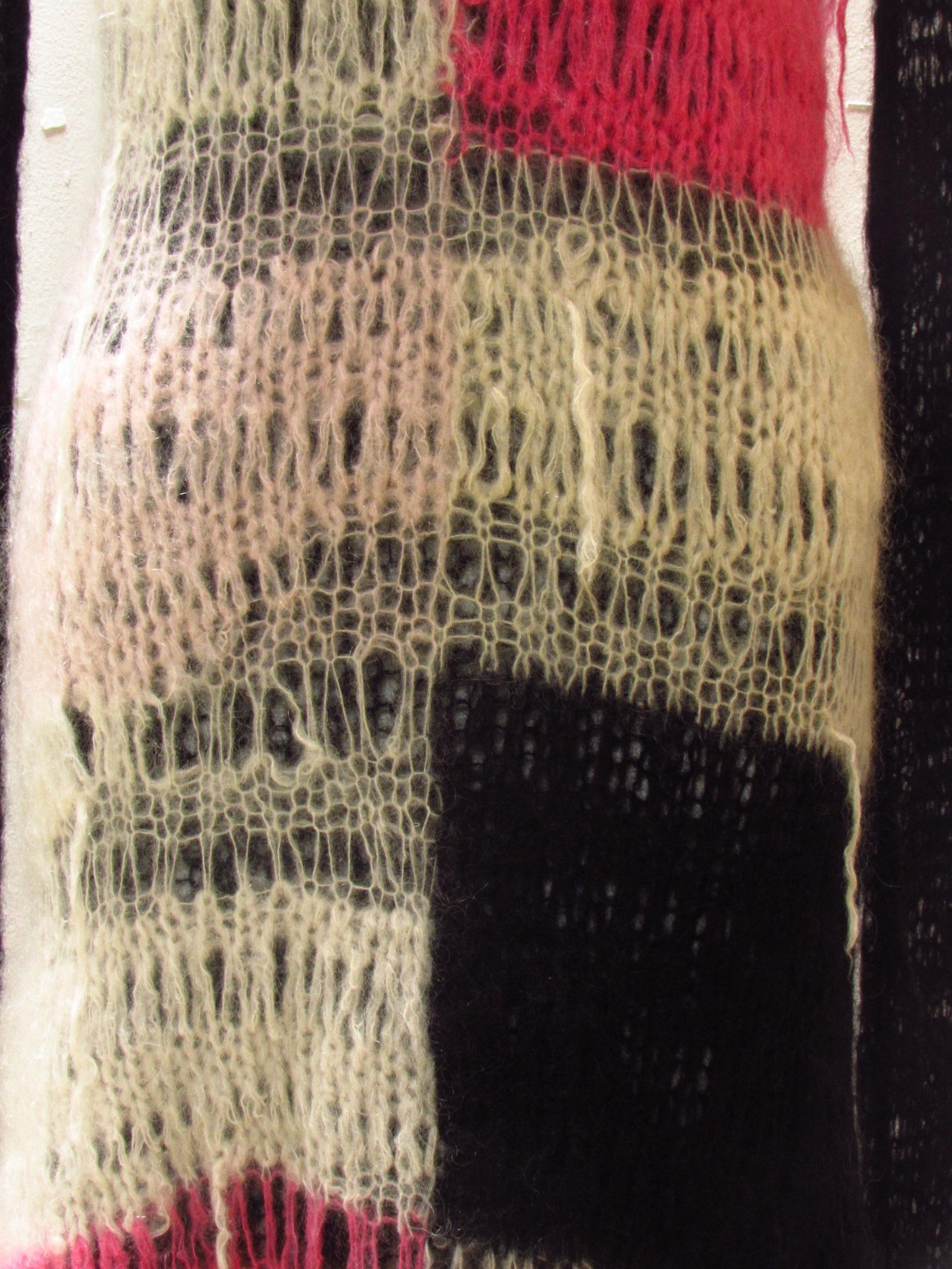 TAO Comme Des Garçons Robe en mohair tricotée à la main en vente 2