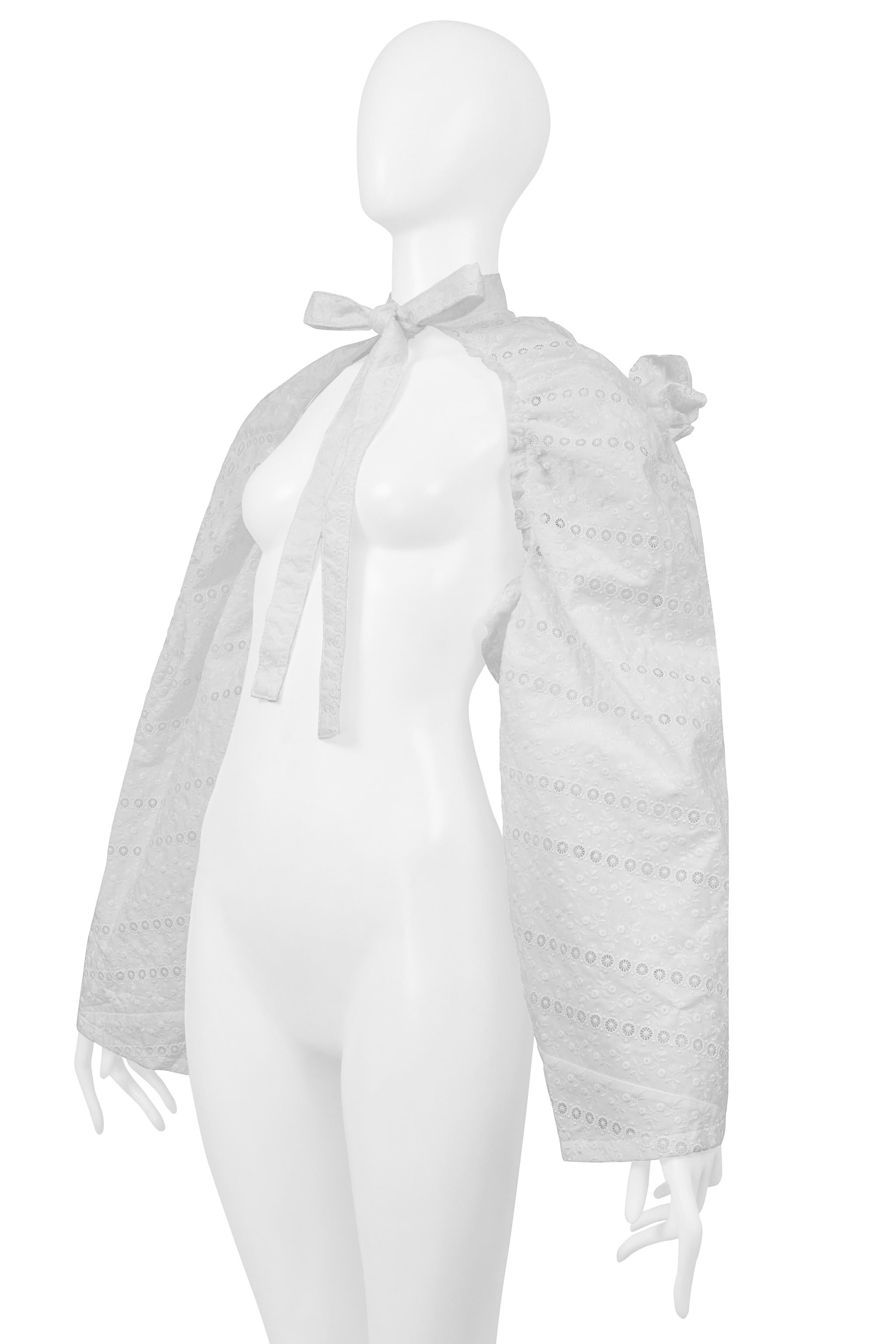 Tao For Comme Des Garçons White Bolero With Ruffles In Excellent Condition For Sale In Los Angeles, CA