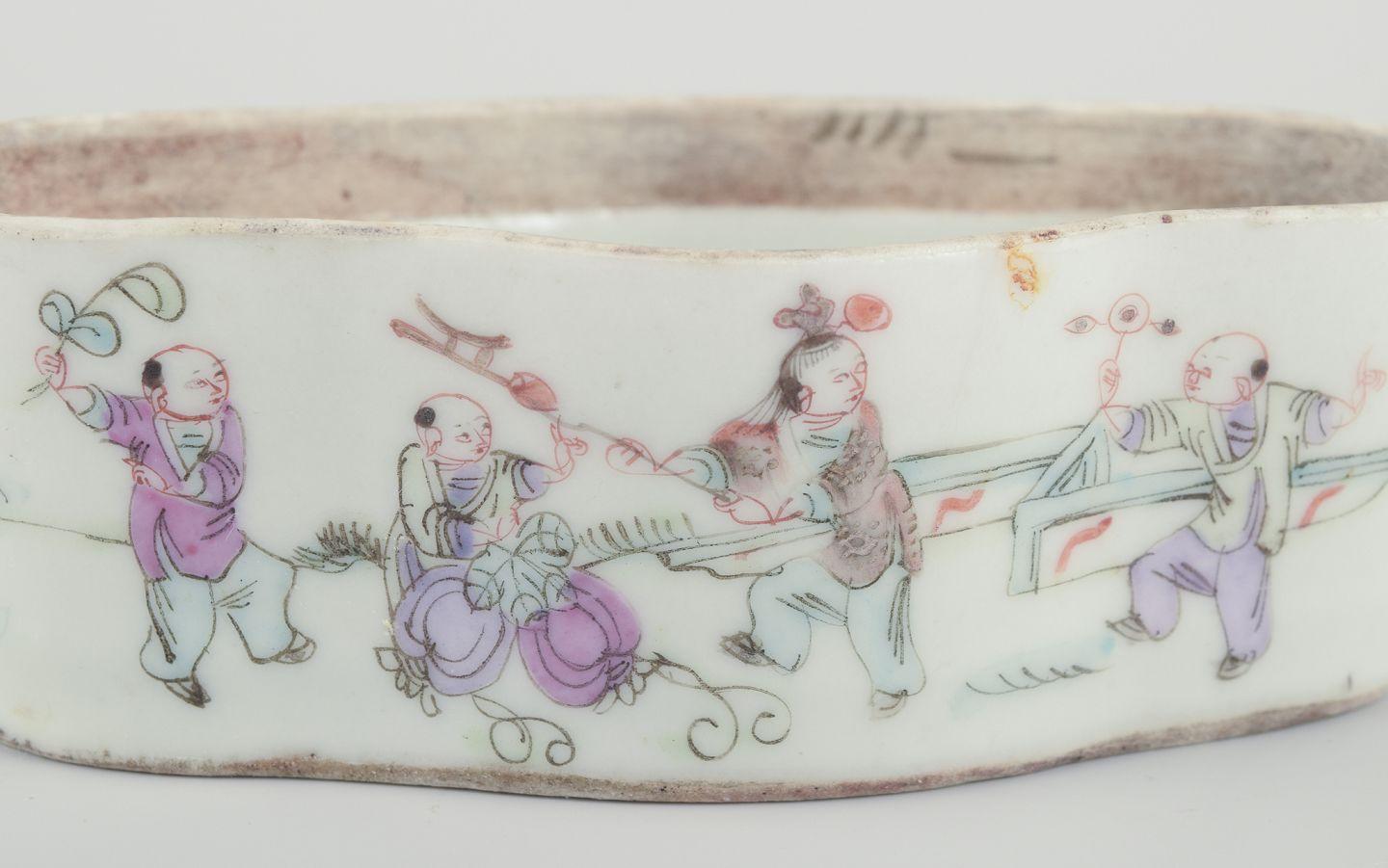Porcelain Tao Kuang, China. Antique porcelain incense burner. For Sale