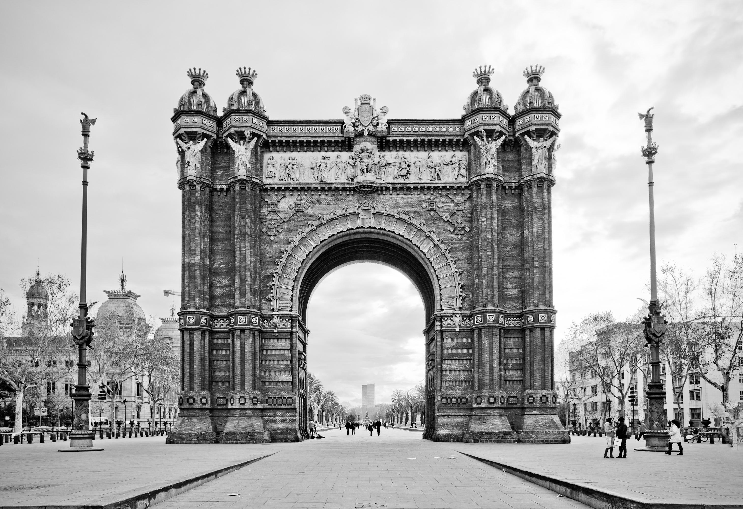 Arc de Triomf (Barcelona) - 21st Century, Landscape Photography, Black & White