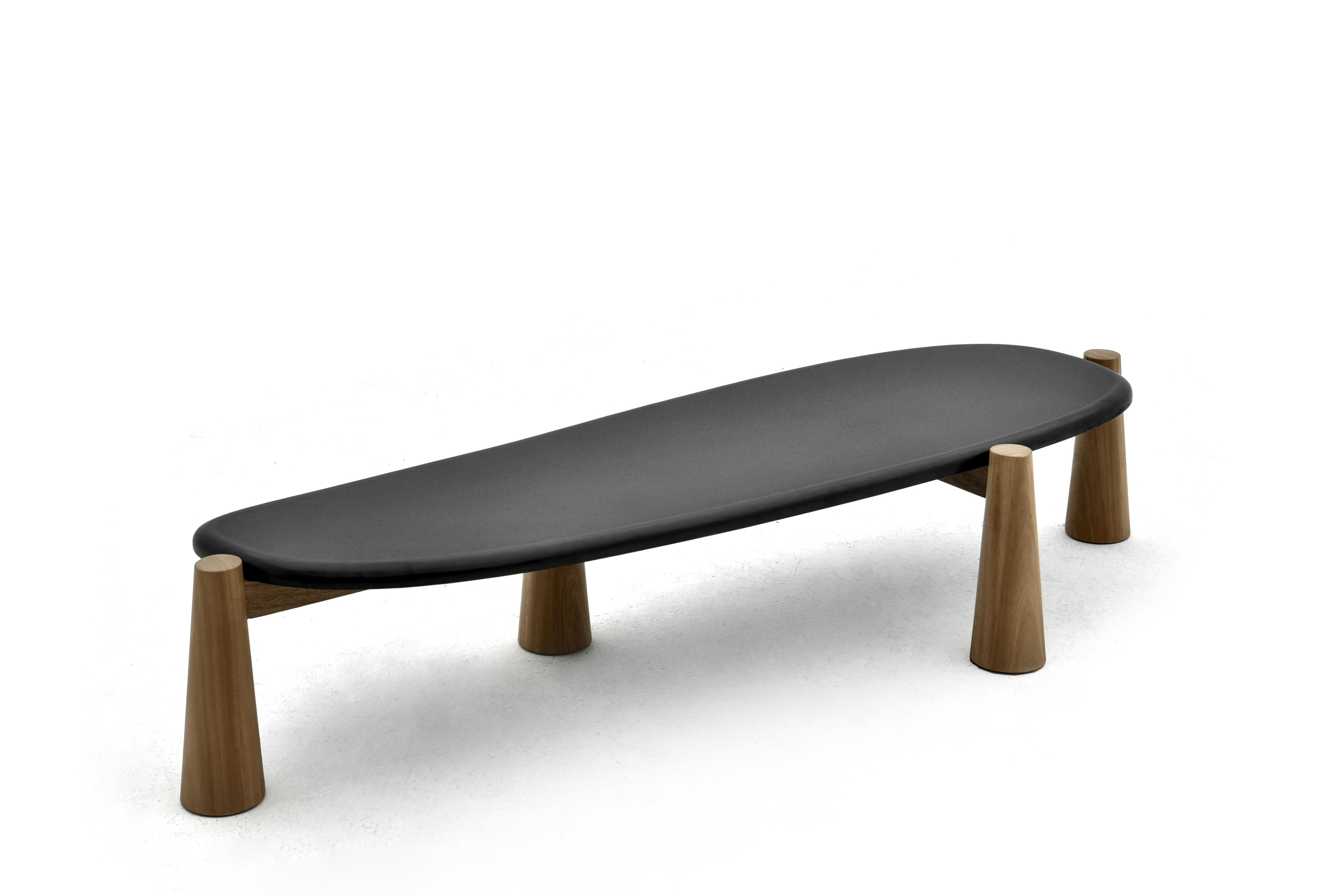 Taonga Sofa Table by DAaZ In New Condition For Sale In Geneve, CH