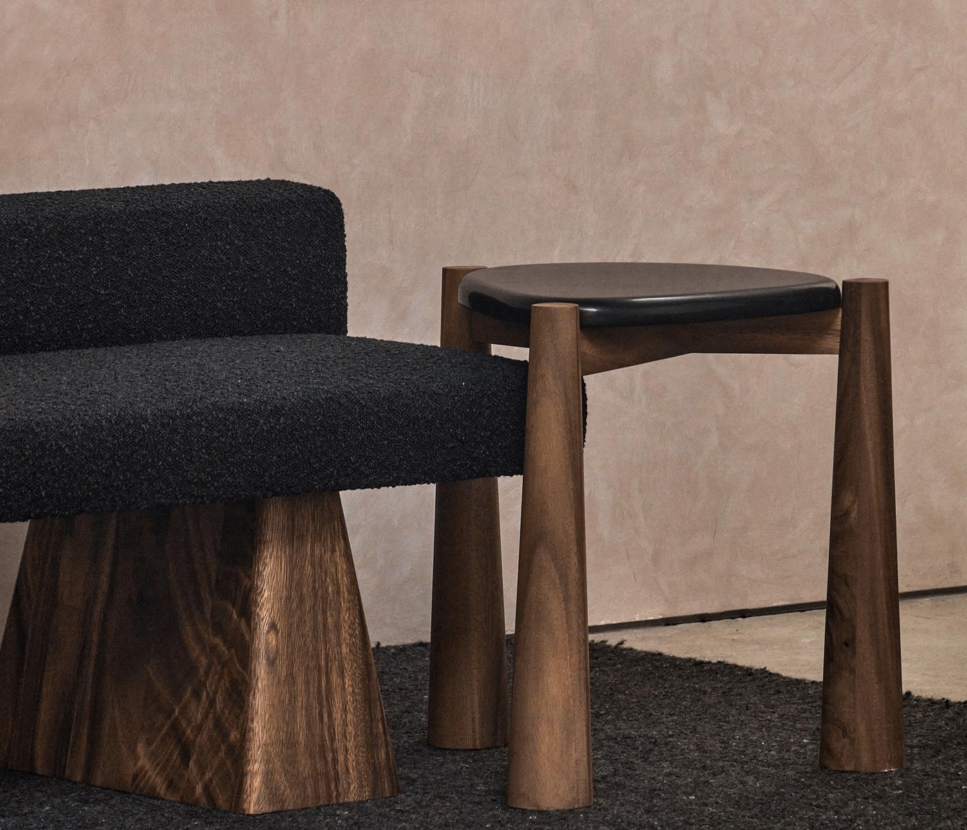 Postmoderne Table d'appoint Taonga Stone par DAaZ en vente