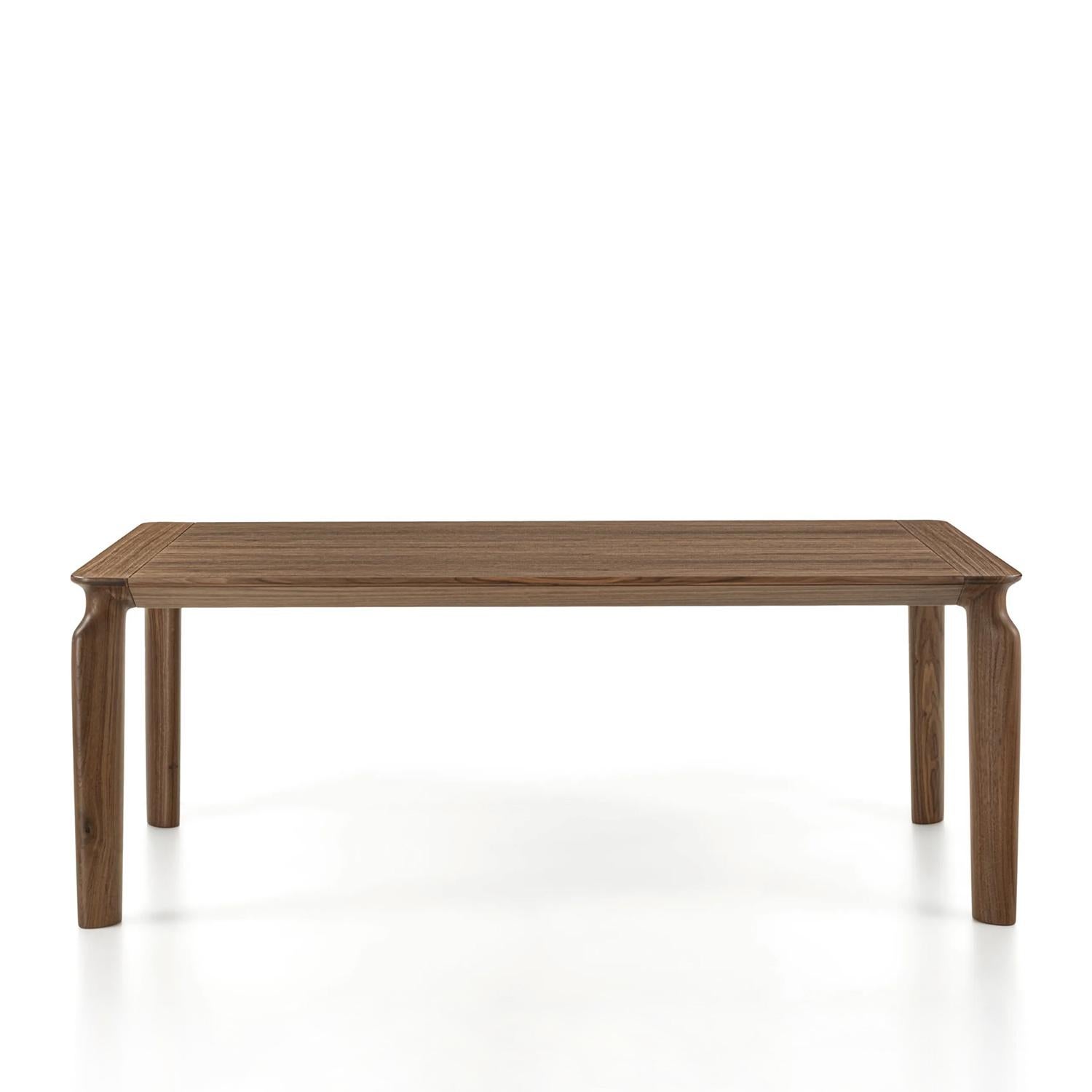 XXIe siècle et contemporain Table de salle à manger en noyer Taorma en vente