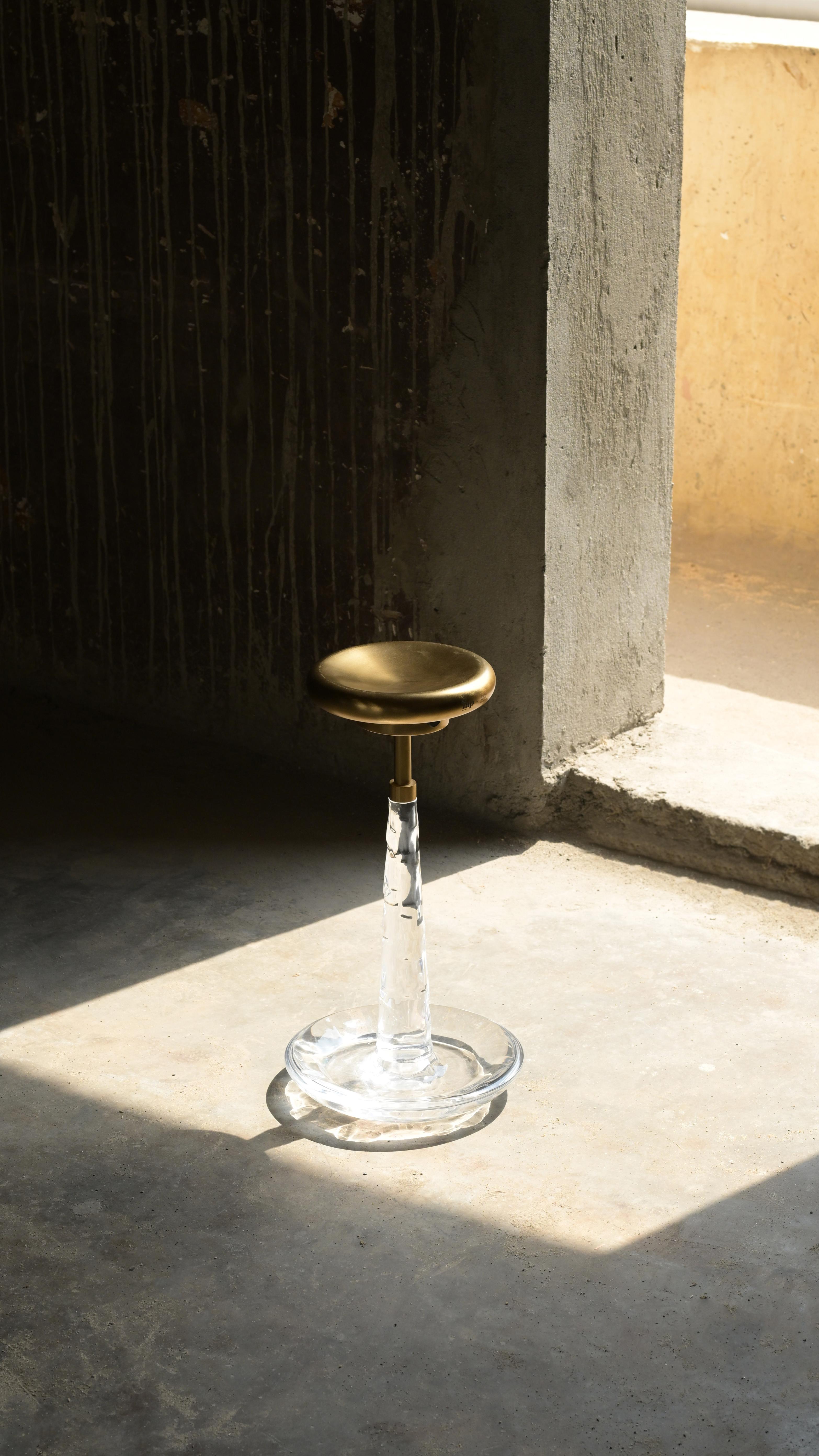 Lampe à poser portable Tap par Studio Namit Khanna en vente 6