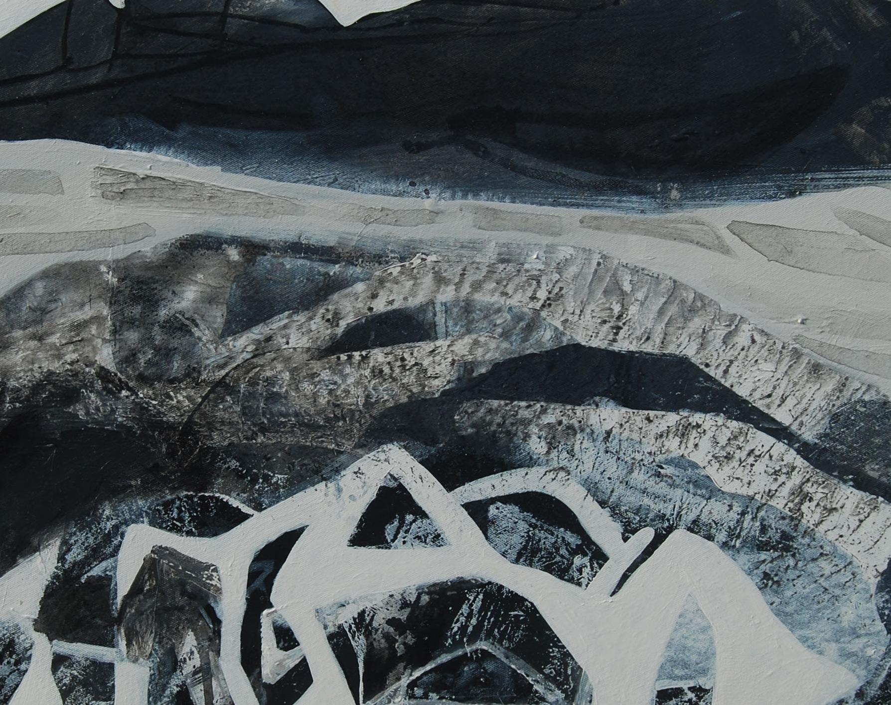 Abstrakt Abstrakt, Rund, Acryl, Pastell, Pigment, Leinwand, Blau, Schwarz, Weiß „“Auf Lager“ (Grau), Abstract Painting, von Tapas Ghosal
