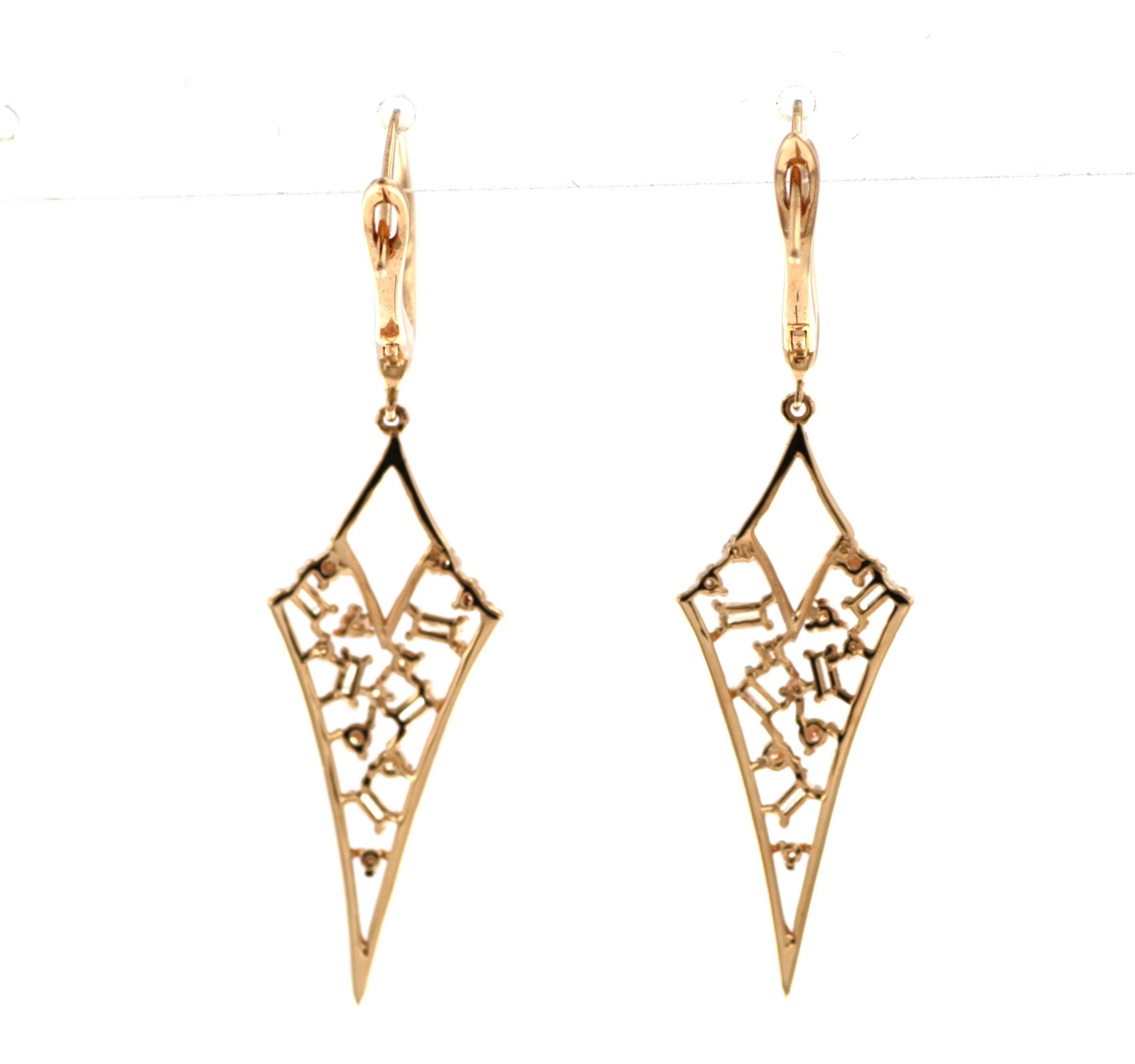 Baguette rastremato Orecchini pendenti con diamante Taper in oro rosa 18 carati in vendita