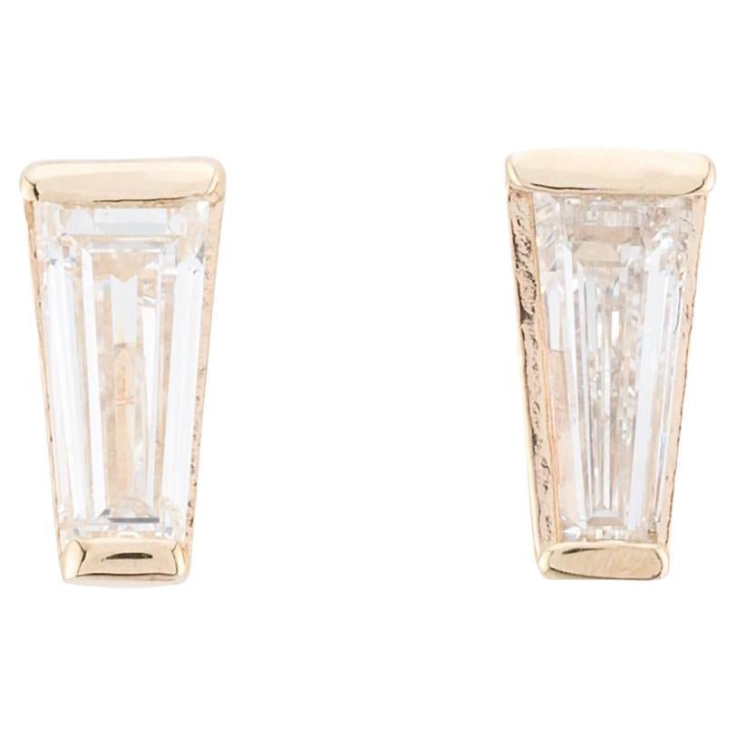 Ohrstecker mit spitz zulaufendem Baguette-Diamant aus 14 Karat Gelbgold