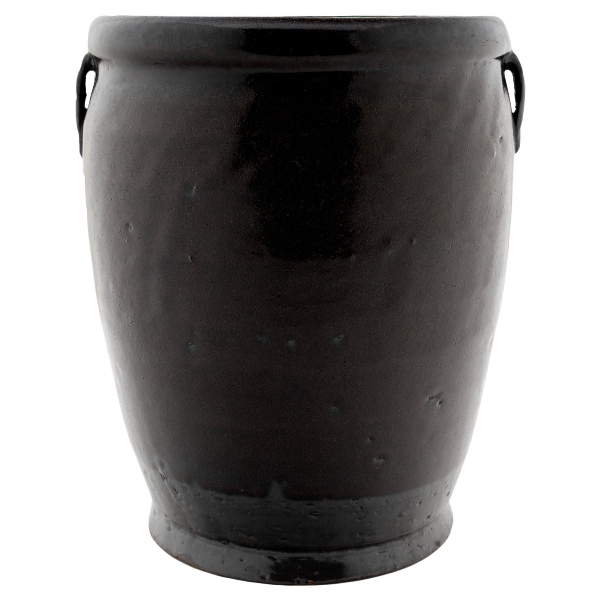 Tapered Chinese Kitchen Jar, circa 1900 For Sale