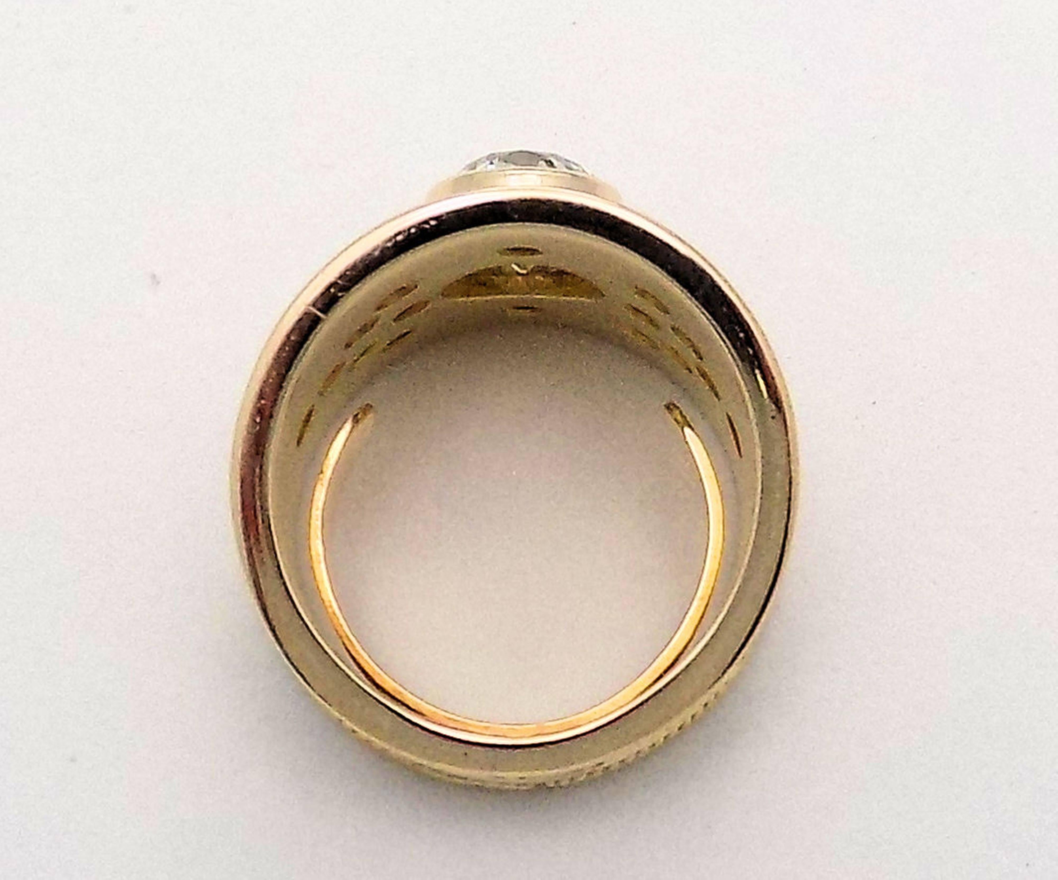 REDUCED!!! Tapered Diamond Band in 14 Karat Yellow Gold In Excellent Condition In Dallas, TX