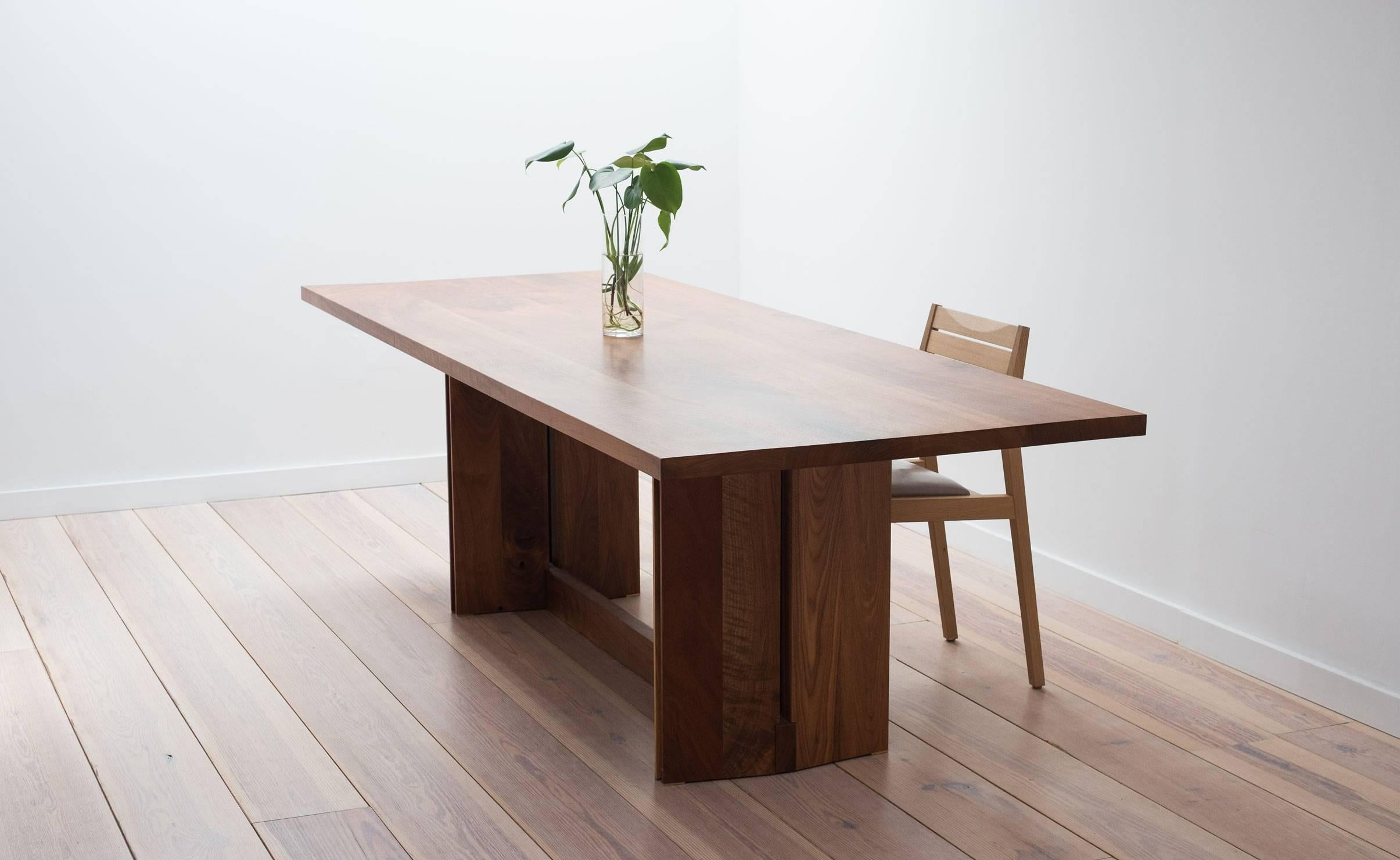 Tapered Dining Table in Black Walnut In New Condition For Sale In Brooklyn, NY
