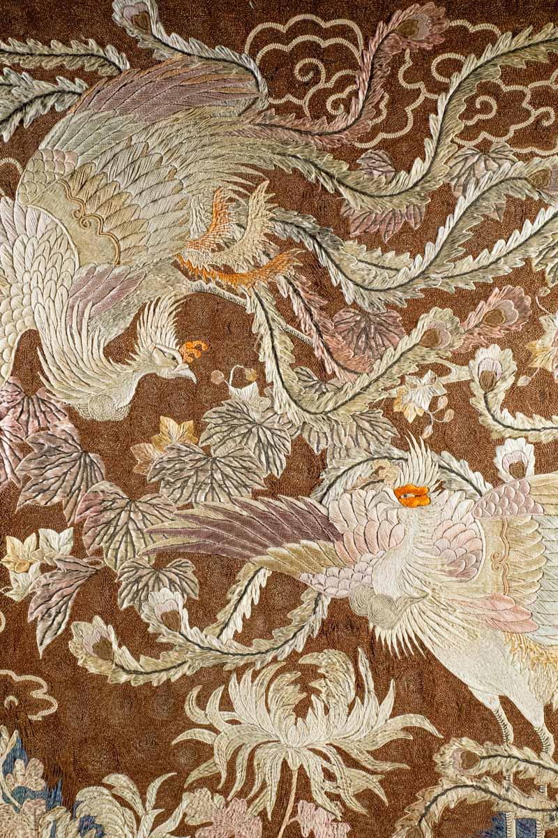 Japonisme Tapestry embroidered with polychrome silk threads depicting two flying phoenixes
