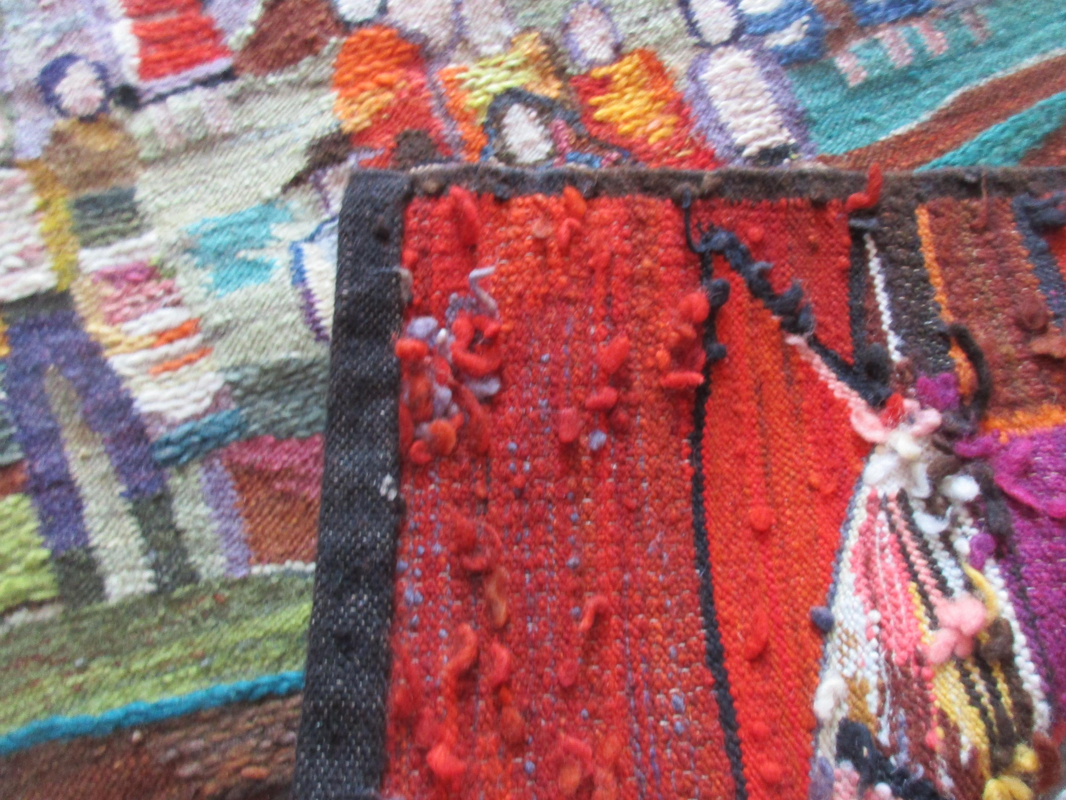 Vintage Handgewebter Wandteppich aus Wolle, entworfen vom polnischen Künstler Piotr Grabowski 
und handgewebt von Szczakiel Elfryda und in den 1980er Jahren von Cepelia vertrieben. Cepelia war eine polnische Stiftung für Kunst und Kunsthandwerk, die