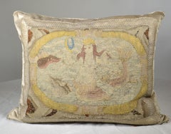 Cuscino con arazzo, finiture antiche