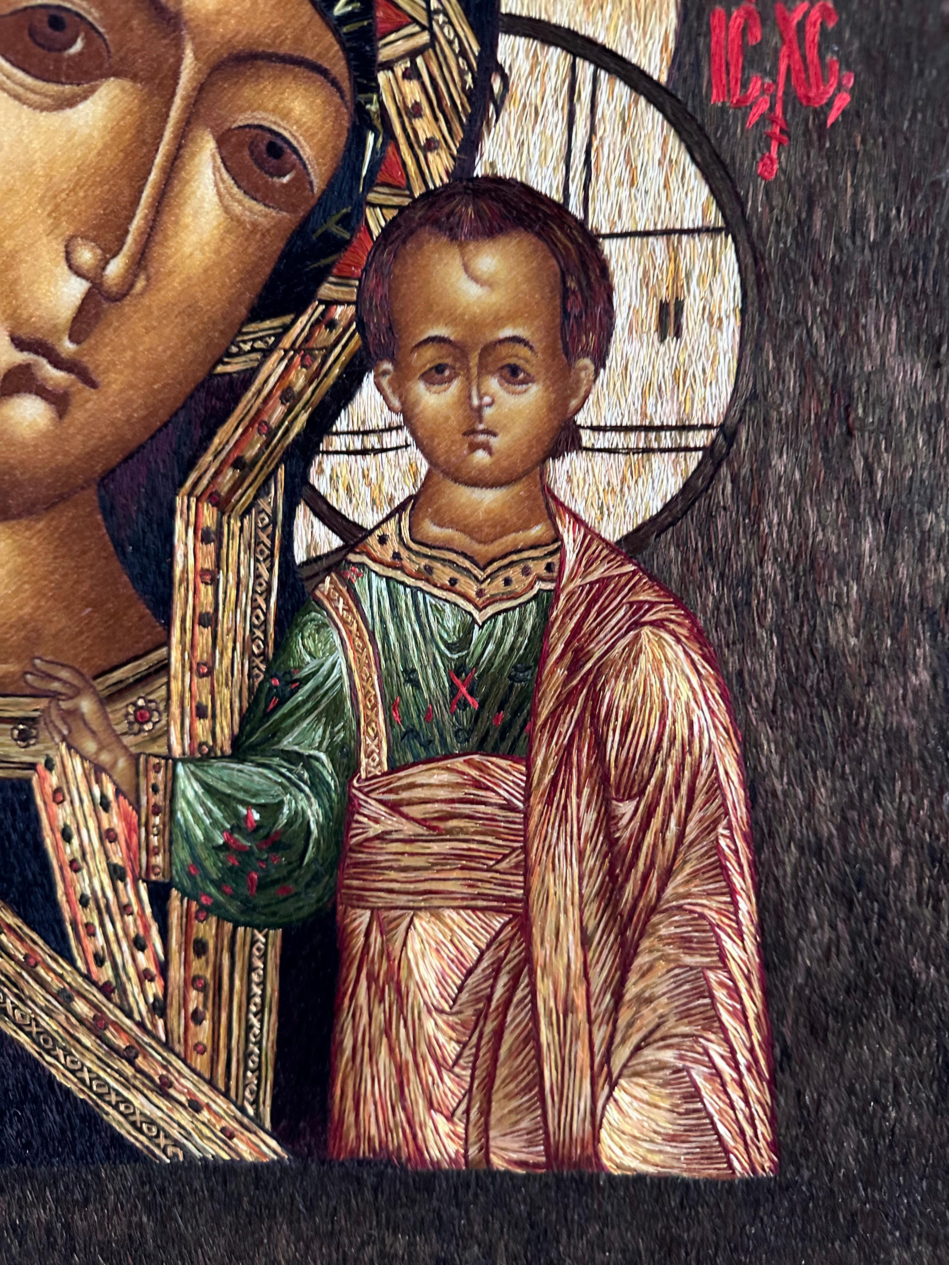 Hand-Crafted Wall Decoration Silk Embroidered Tapestry Icon For Sale
