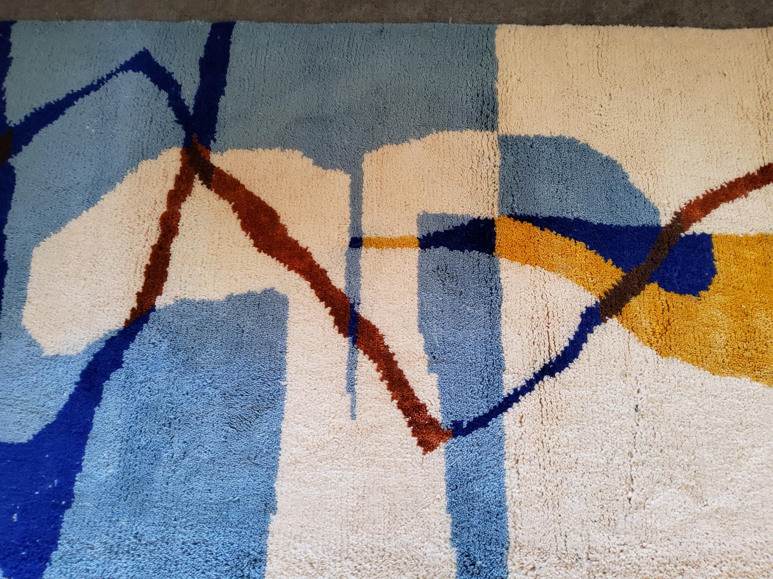 Alfombra de lana hecha a mano con diseño marroquí bereber vintage  Multicolor Natural en Bueno estado para la venta en Loria, IT