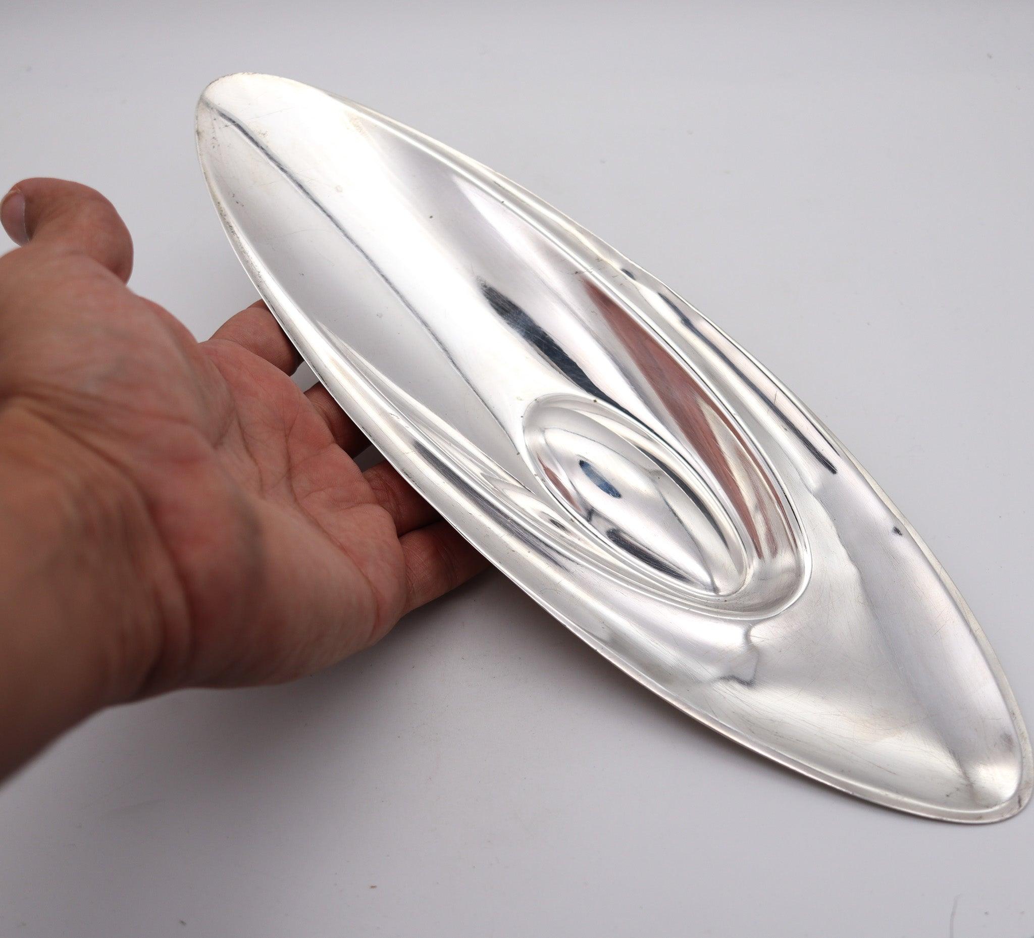 TAPIO WIRKKALA 1962 Finland Modernist Sculptural Dish-Tray in .916 Sterling For Sale 1