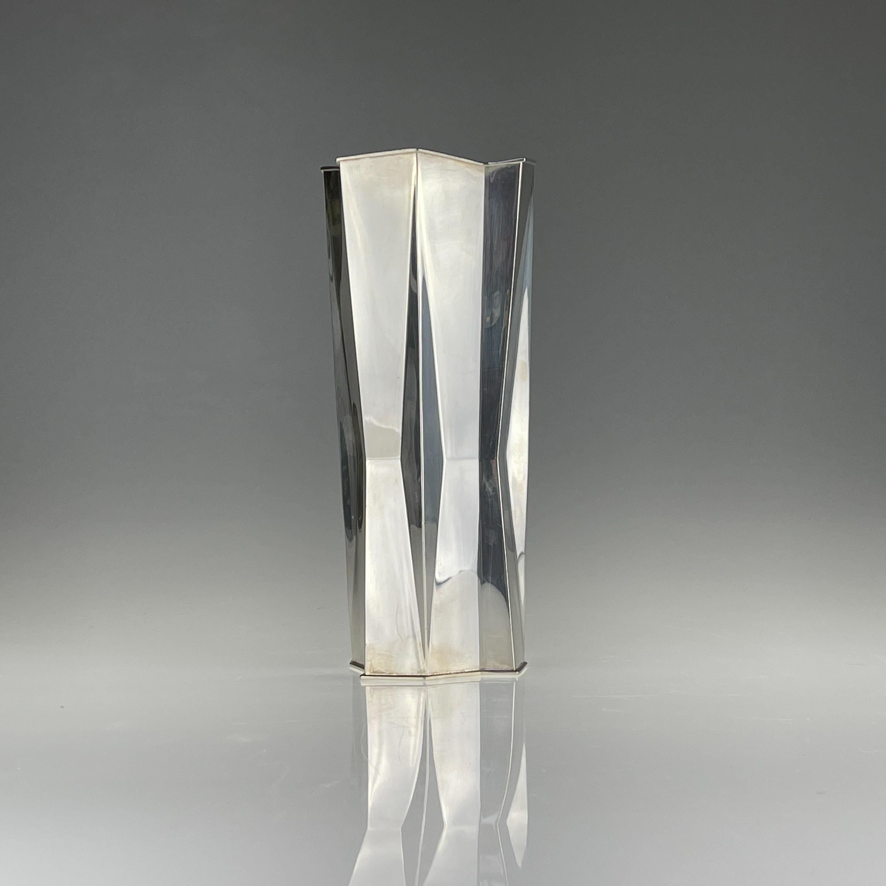 Late 20th Century Scandinavian Modern Tapio Wirkkala Sterling Silver Vase Handmade Finland 1971