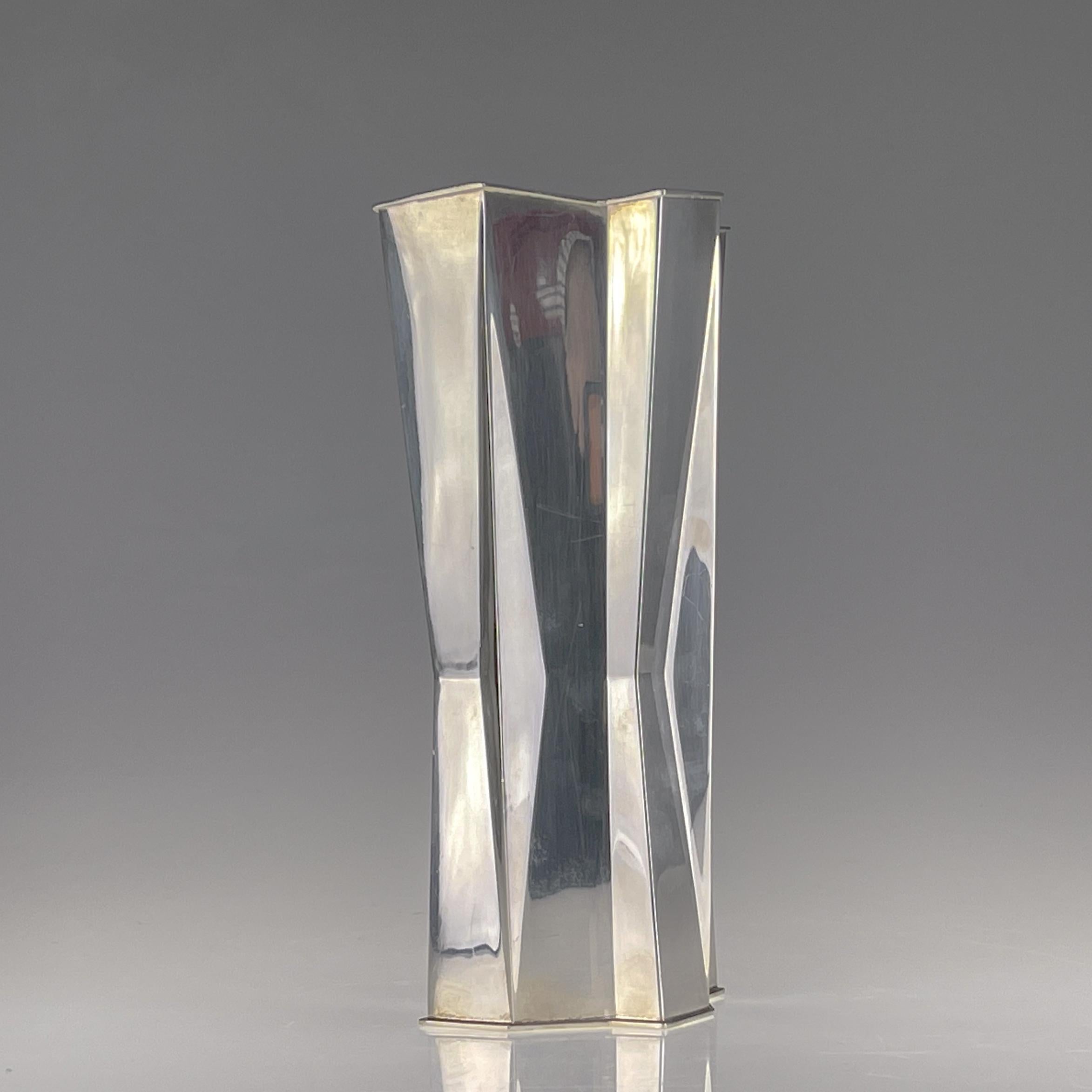 Scandinavian Modern Tapio Wirkkala Sterling Silver Vase Handmade Finland 1971 1
