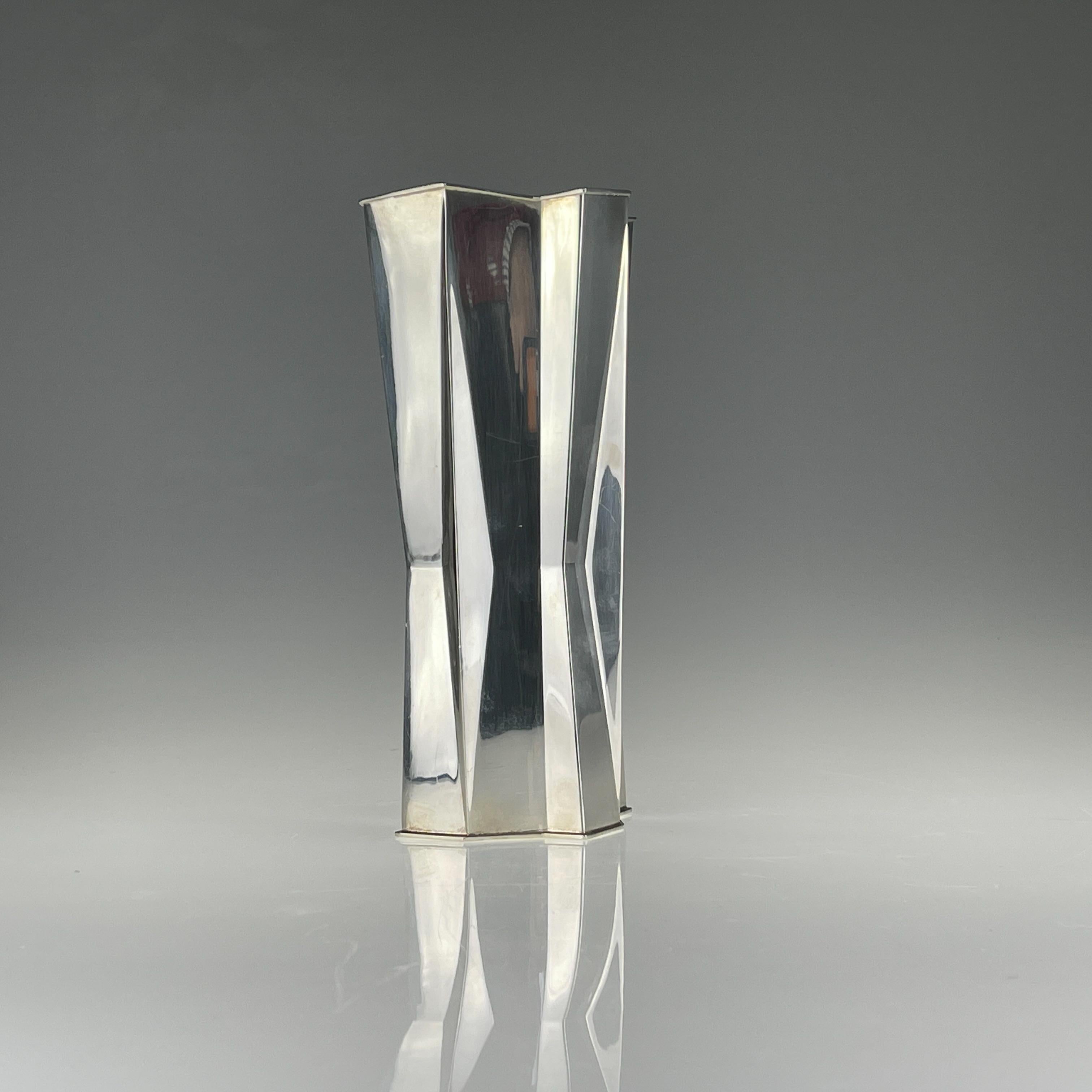 Scandinavian Modern Tapio Wirkkala Sterling Silver Vase Handmade Finland 1971 2