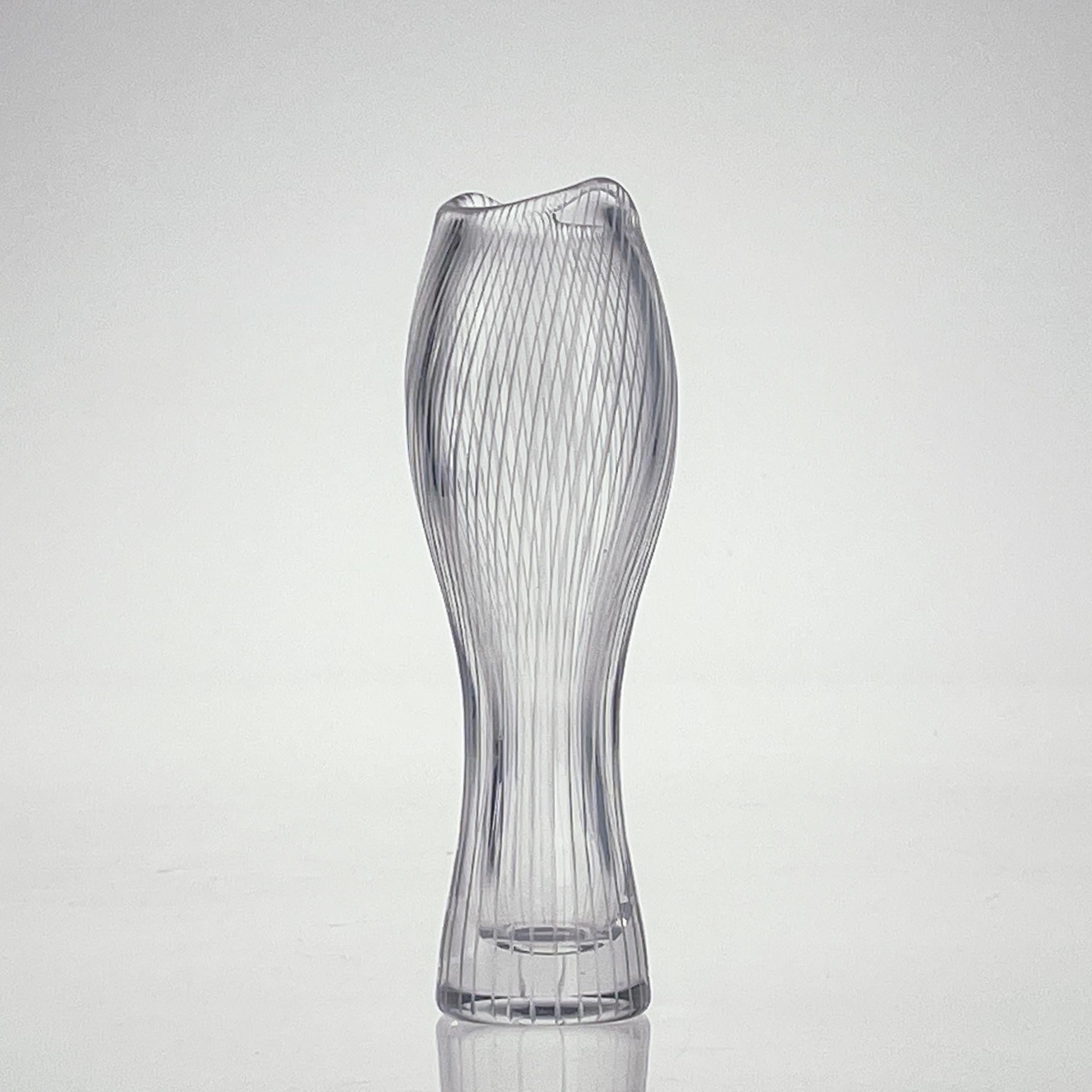 Scandinavian Modern Tapio Wirkkala Two Crystal Line Cut Art-Objects Handblown For Sale 4