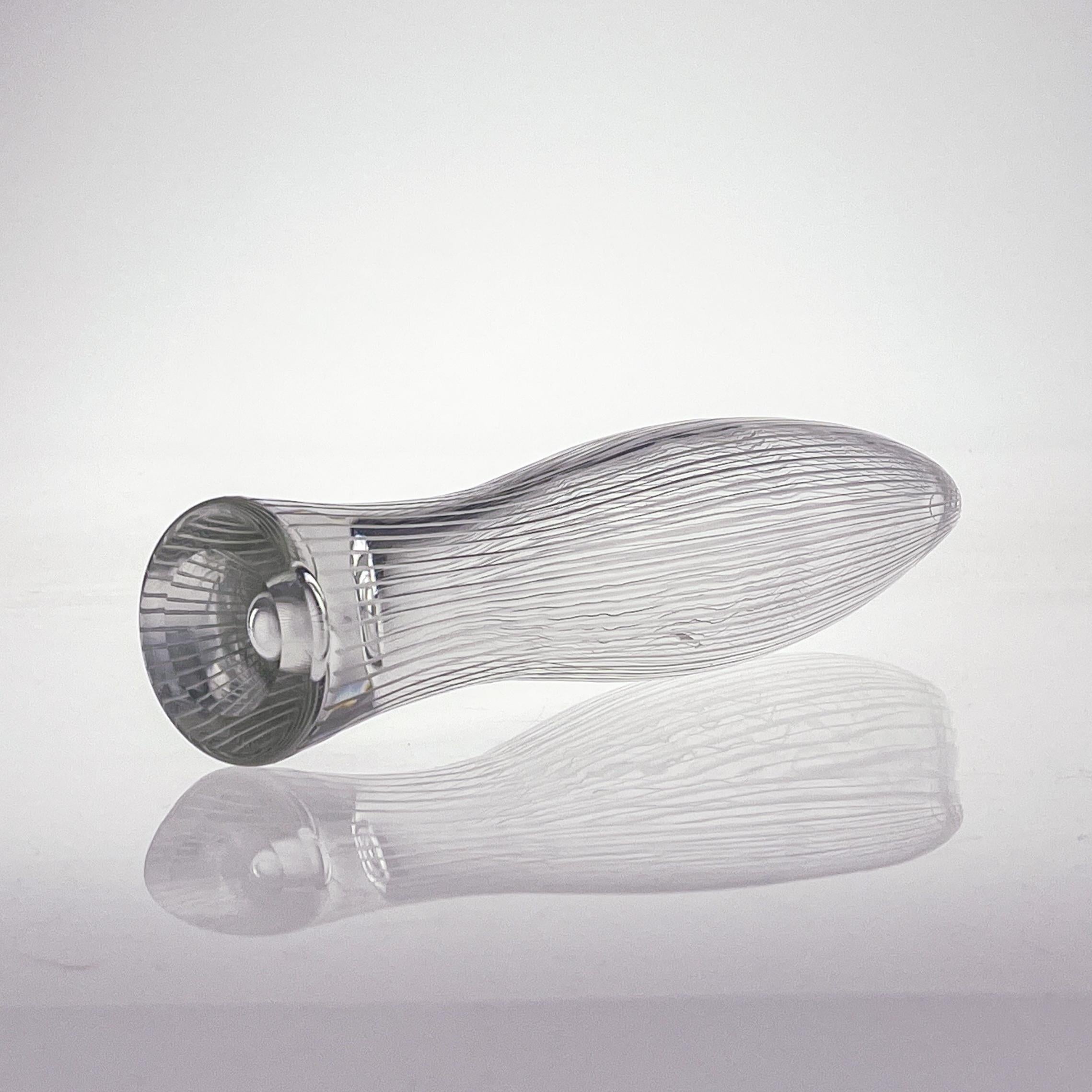 The Modern Scandinavian Tapio Wirkkala Cristal line cut sculptures Handblown ca 1955 en vente 5