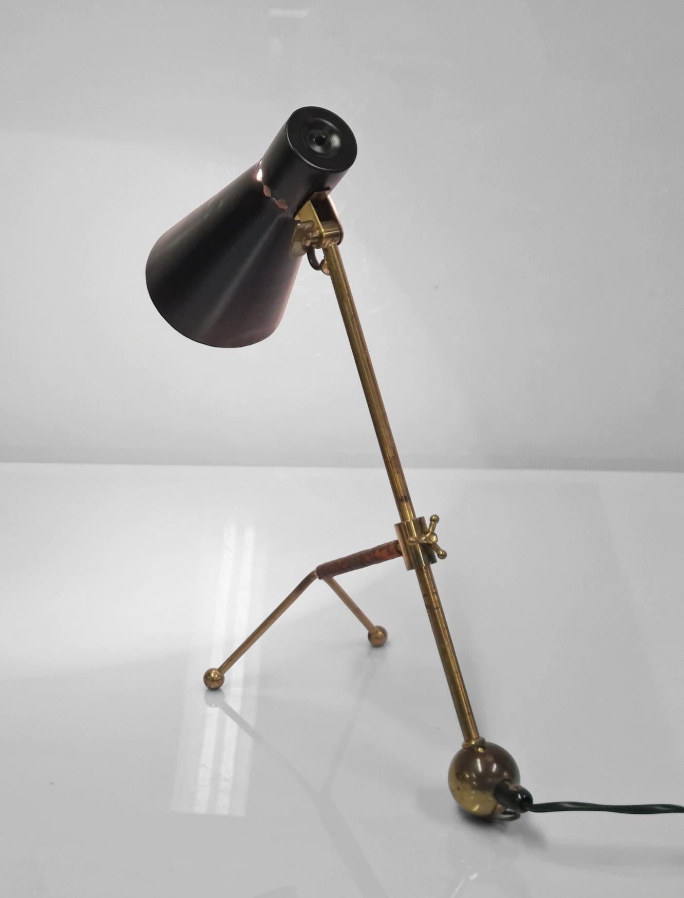 Finnish Tapio Wirkkala Adjustable Table Lamp K11-16 For Idman For Sale