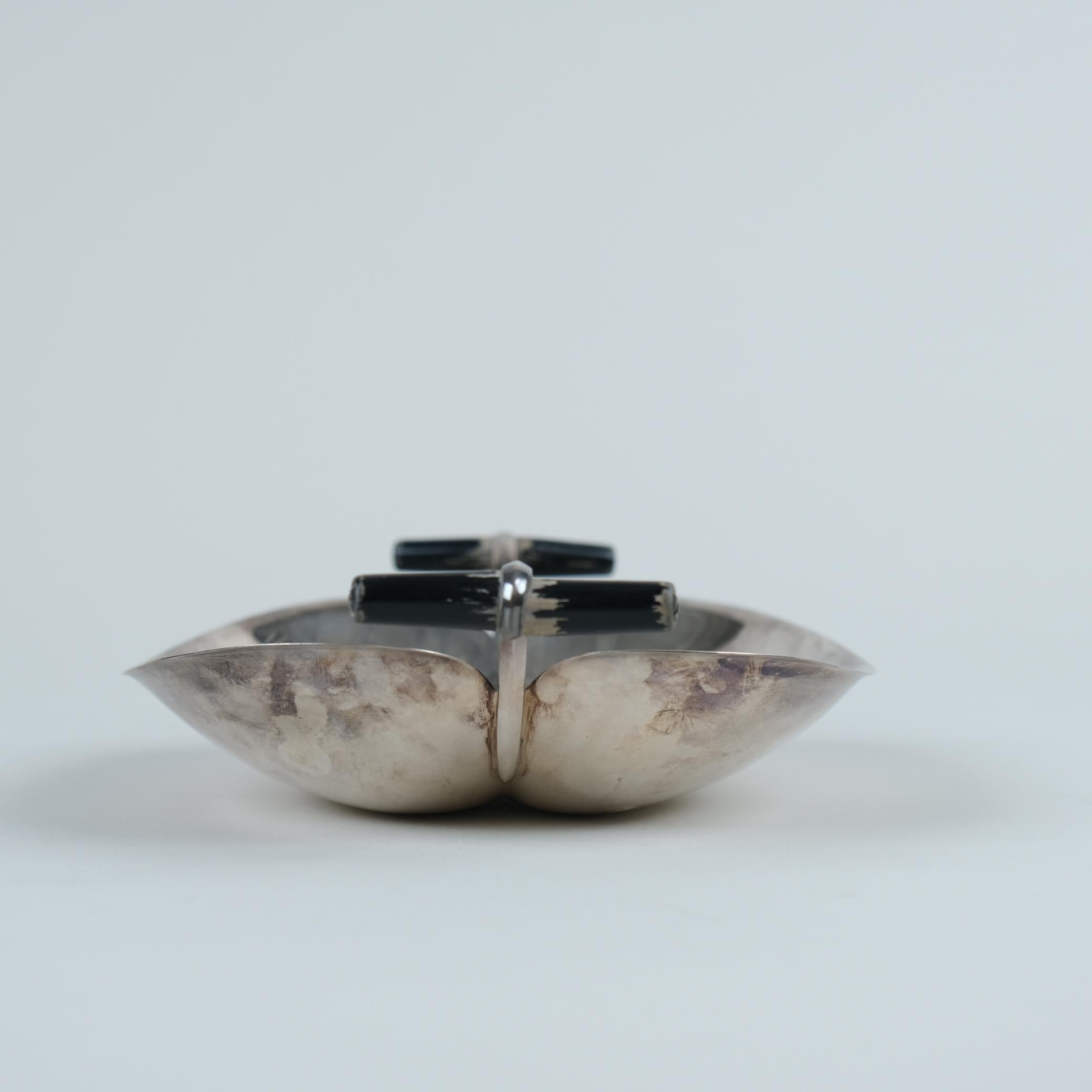 Tapio Wirkkala 'Apple' Silver Dish with Birch Handles TW 58, Kultakeskus 1950s Bon état - En vente à Helsinki, FI