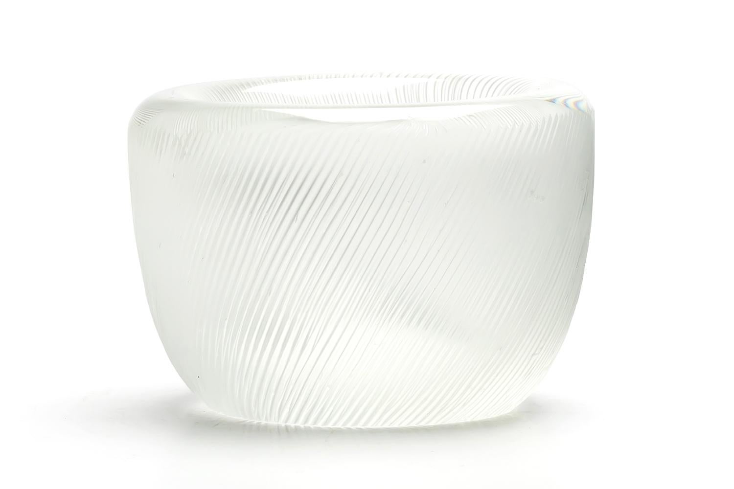 Metà XX secolo Tapio Wirkkala / ART OBJECT / SALT BOWL 3269 / Iittala in vendita