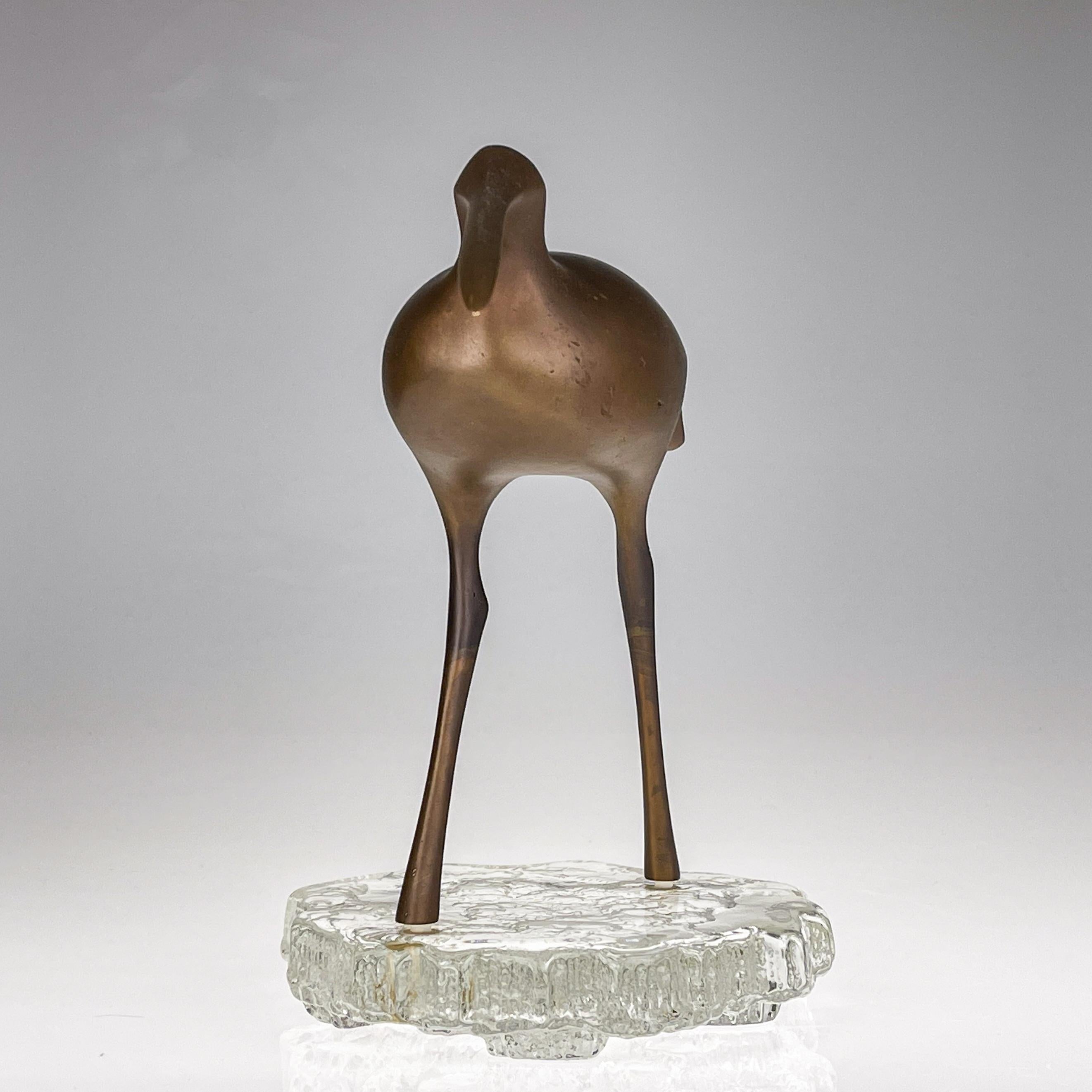 Scandinavian Modern Tapio Wirkkala Patinated Bronze Birdsculpture on Glass Stand 8