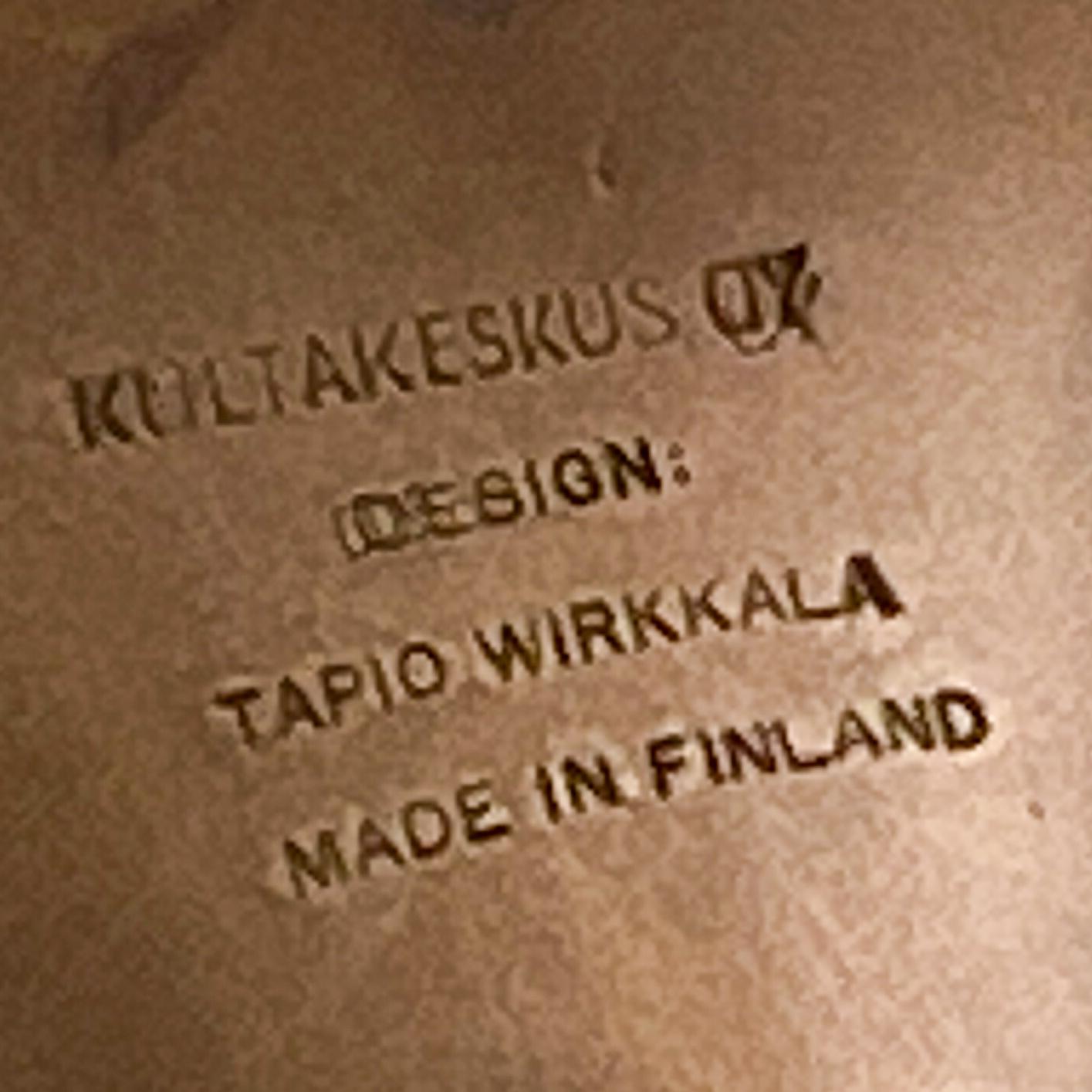 Scandinavian Modern Tapio Wirkkala Patinated Bronze Birdsculpture on Glass Stand 11