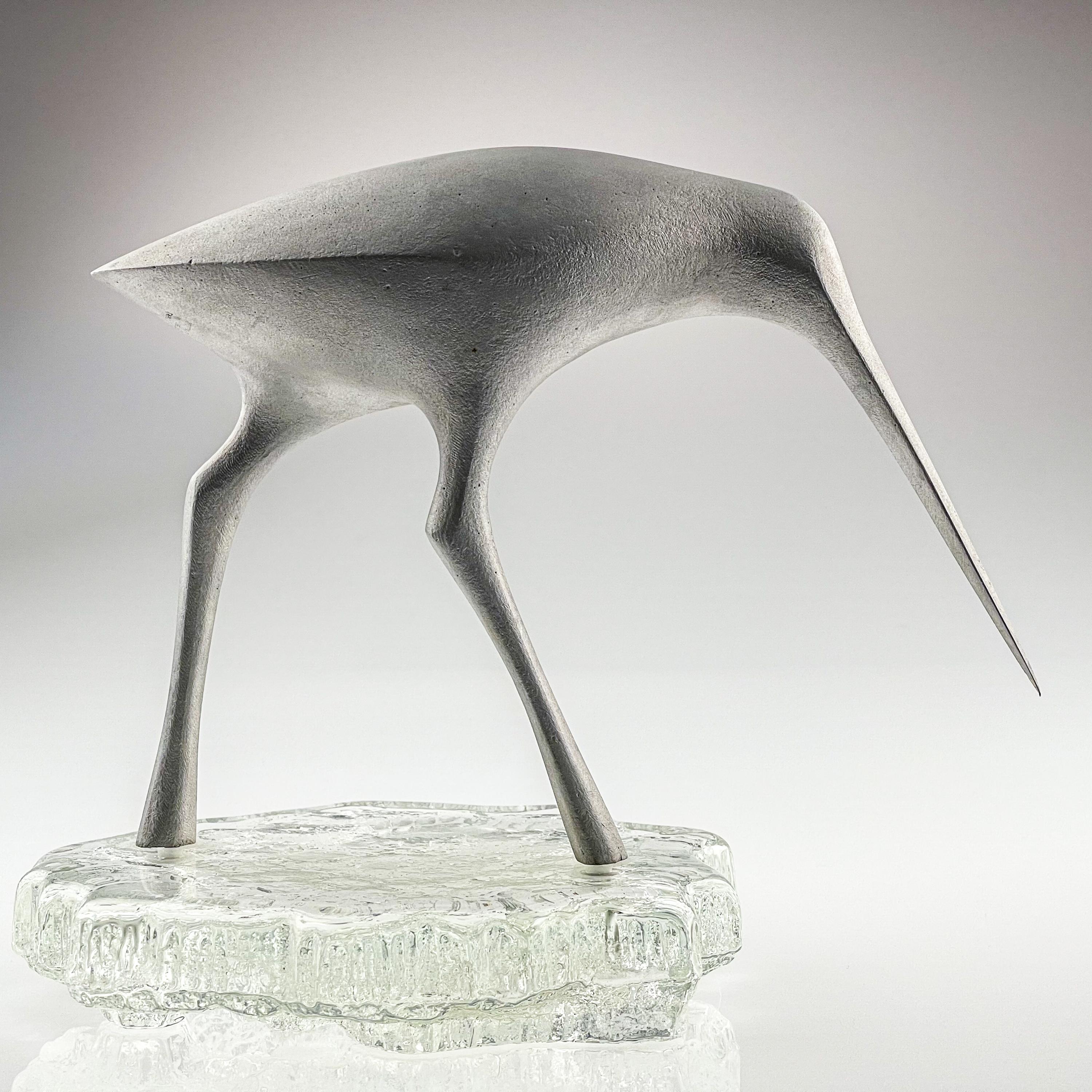 Tapio Wirkkala, Birdsculpture on glass stand, model TW 513, Kultakeskus, ca. 1975

Artist:
Tapio Wirkkala (1915 Hanko, Finland-1985 Helsinki, Finland) A giant of Finnish design, Wirkkala was an artist of great diversity for whom no material was