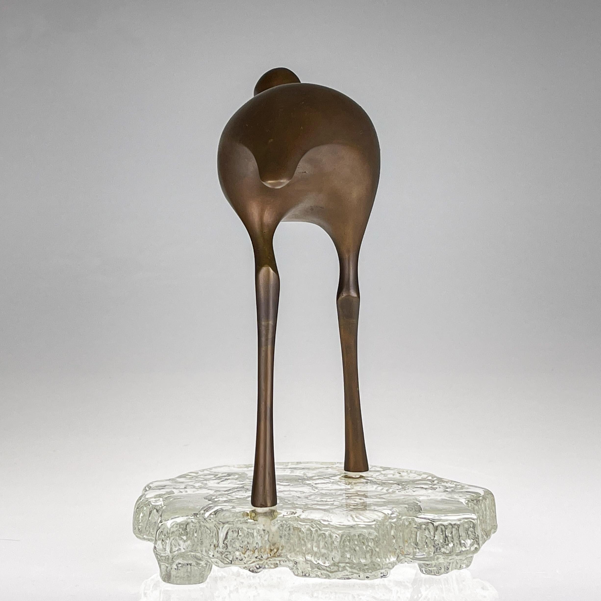 Scandinavian Modern Tapio Wirkkala Patinated Bronze Birdsculpture on Glass Stand 1