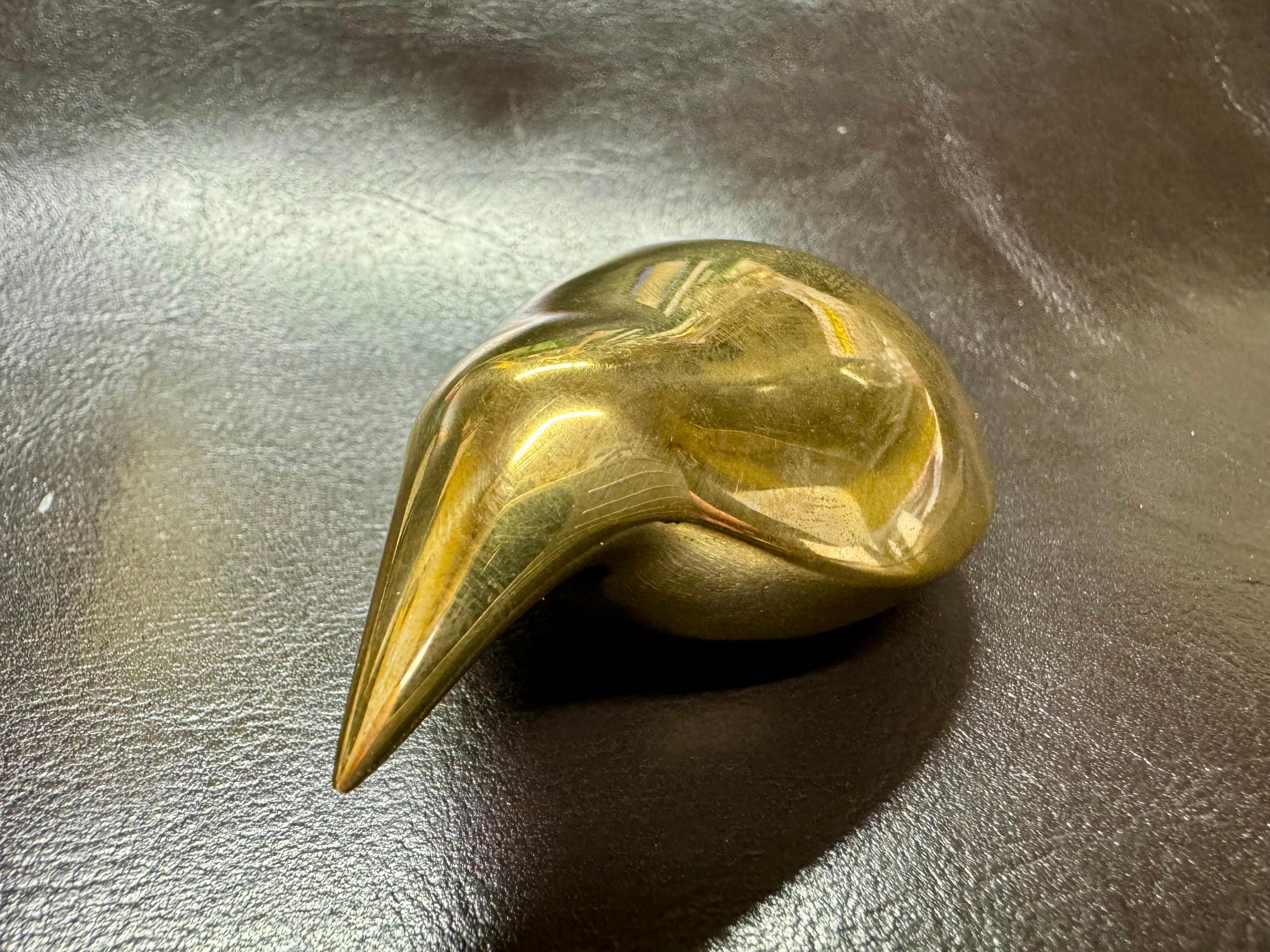 Tapio Wirkkala Briefbeschwerer mit Vogel aus Bronze im Zustand „Gut“ im Angebot in Orimattila, FI