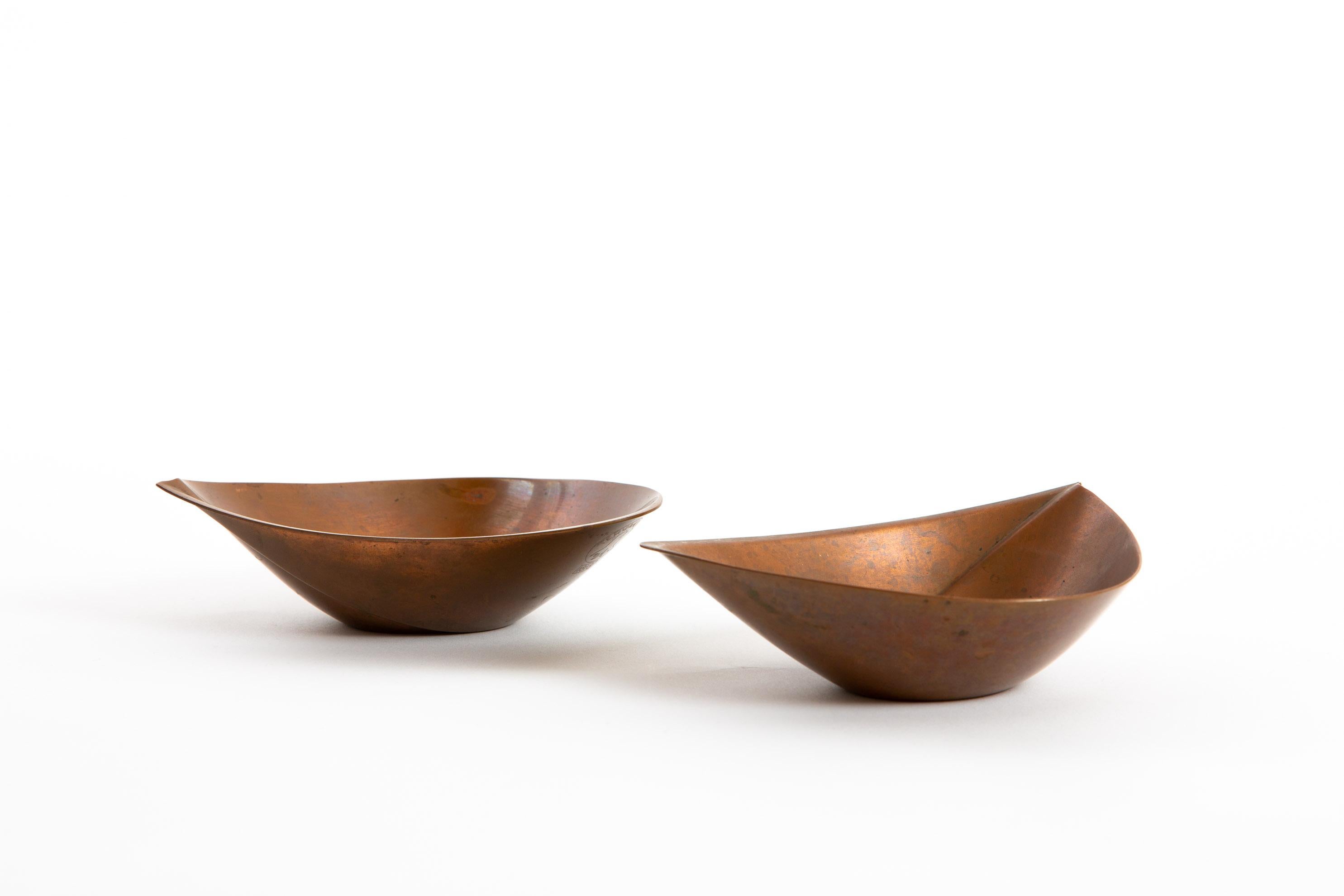 Tapio Wirkkala Bronze Bowl Organic Form by Kultakeskus Oy Finland For Sale 3