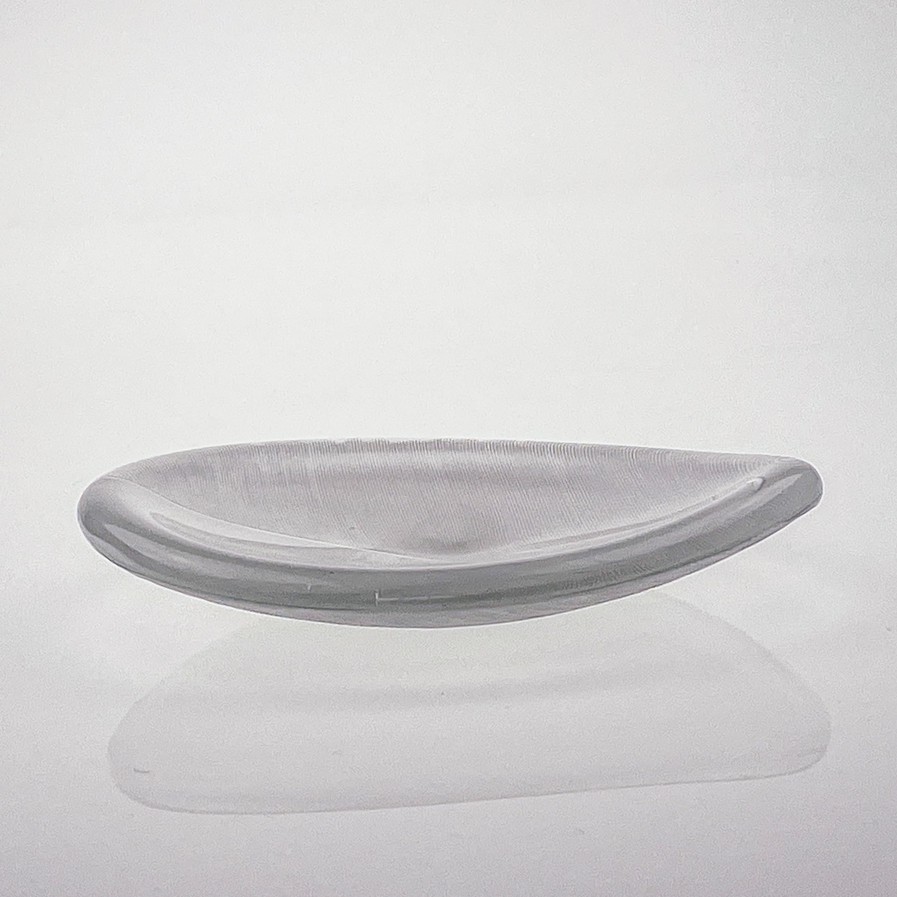 Scandinavian Modern Tapio Wirkkala Combed Crystal Art object Leaf set Handblown  For Sale 3